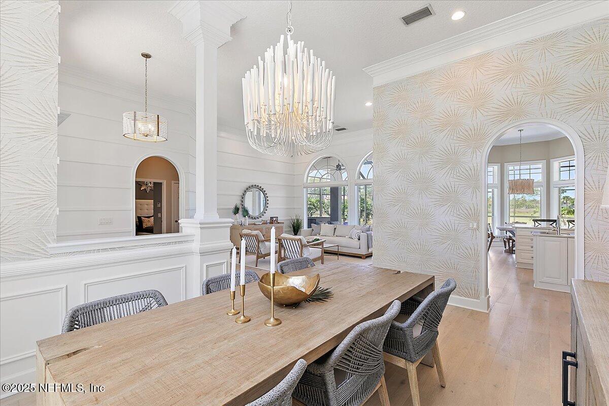 201 ROYAL TERN Road N