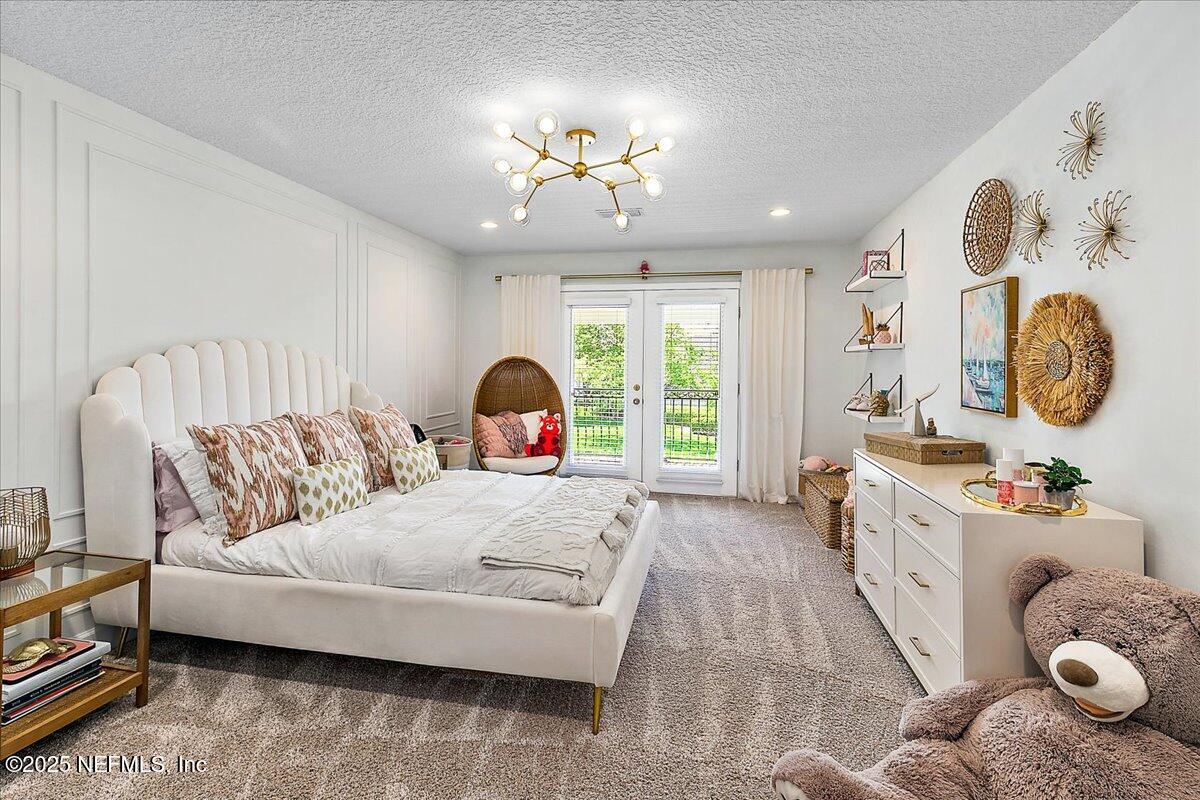 201 ROYAL TERN Road N