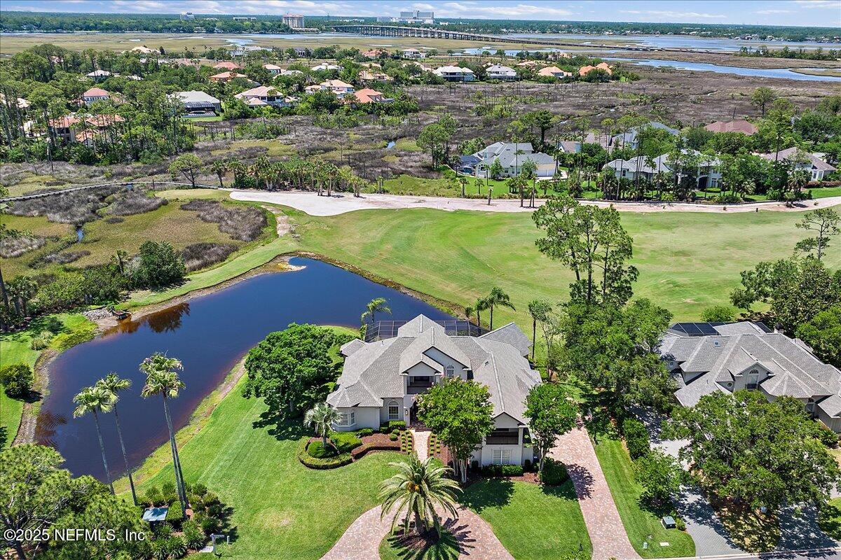 201 ROYAL TERN Road N