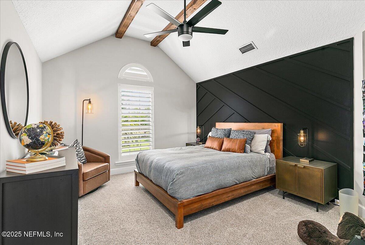 201 ROYAL TERN Road N