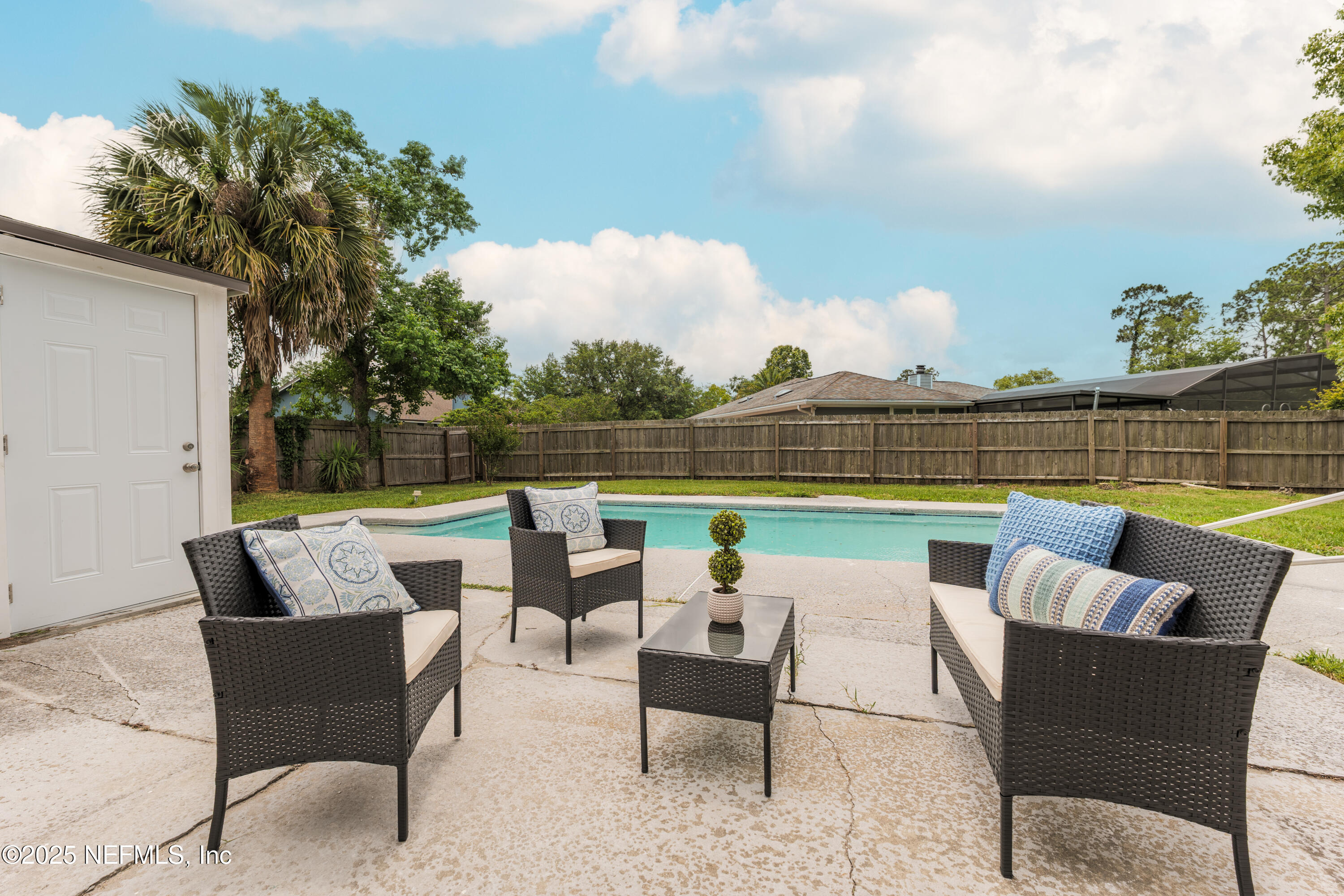 10032 DELANO Drive N