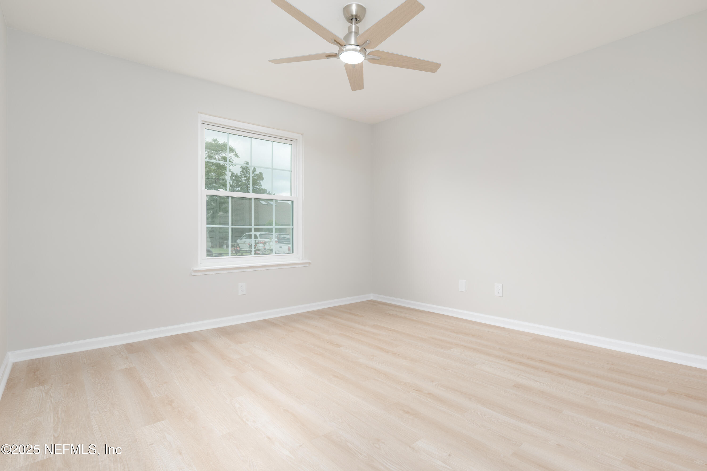 10032 DELANO Drive N