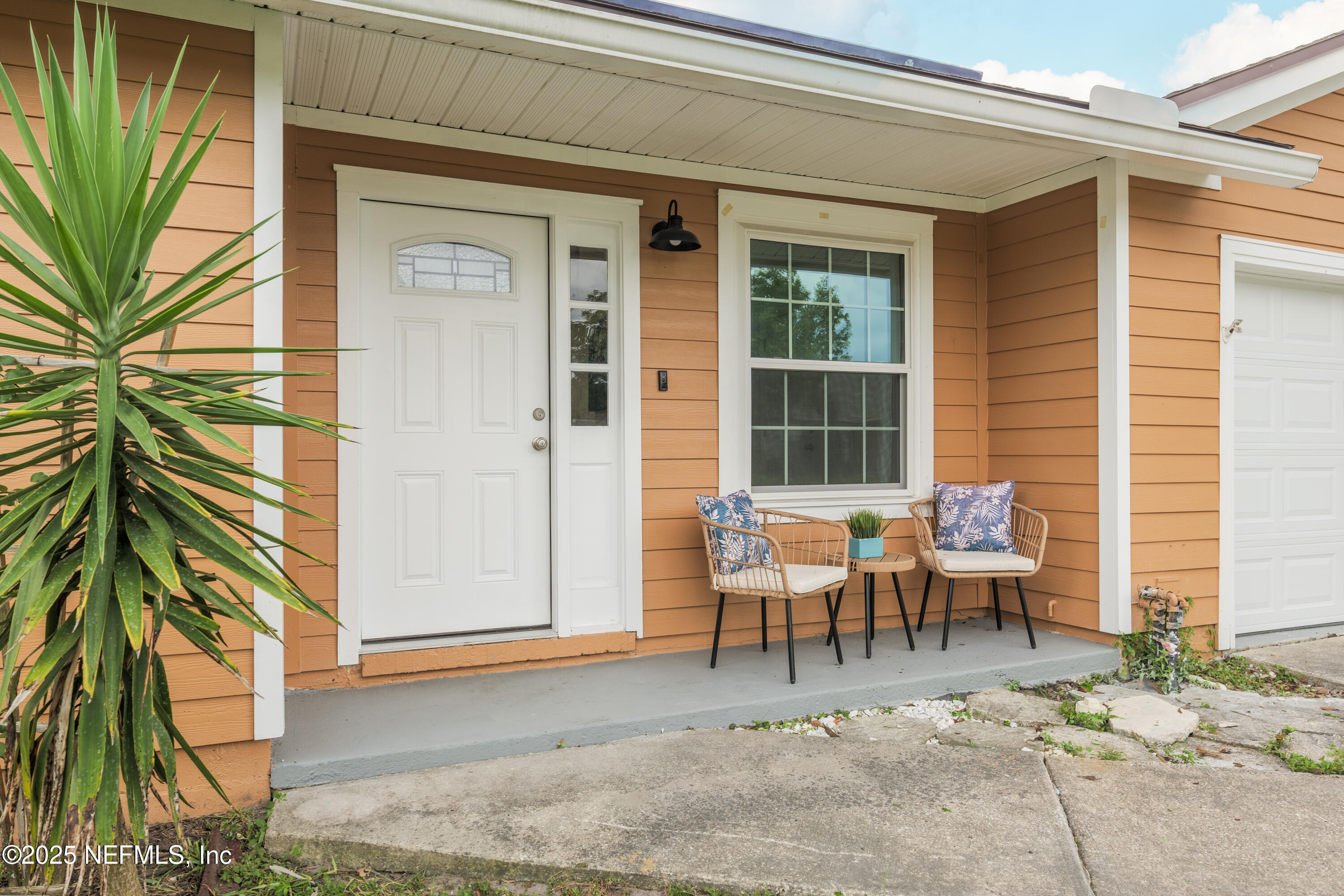 10032 DELANO Drive N