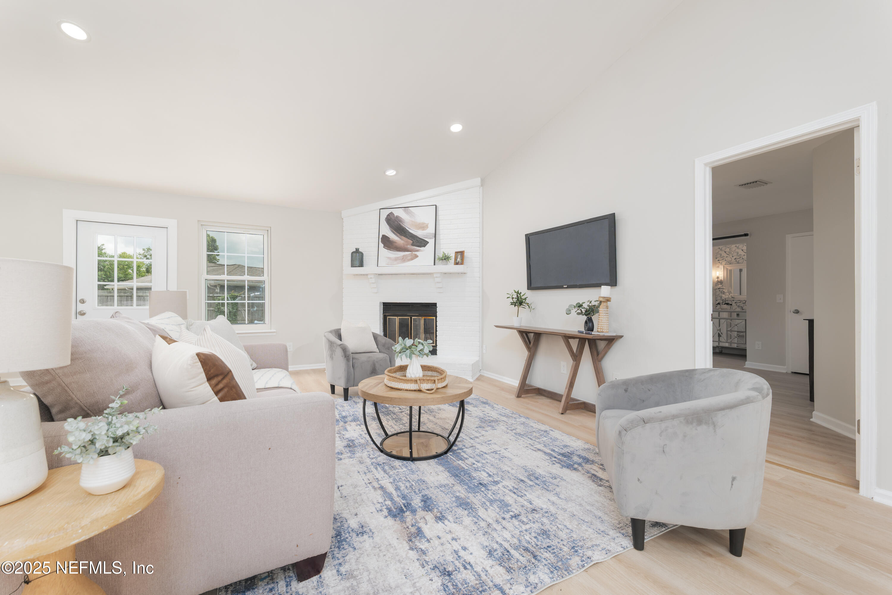 10032 DELANO Drive N