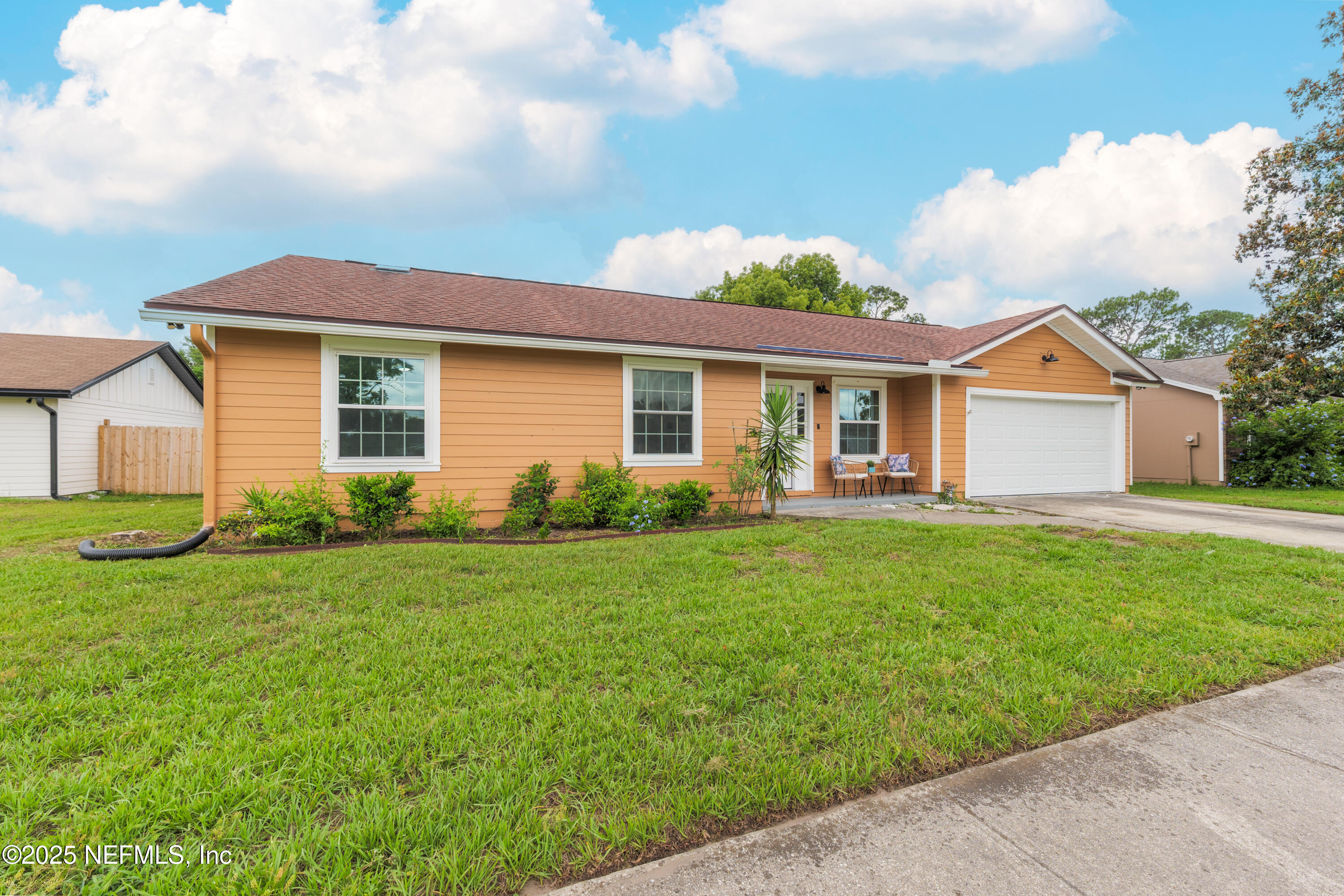 10032 DELANO Drive N