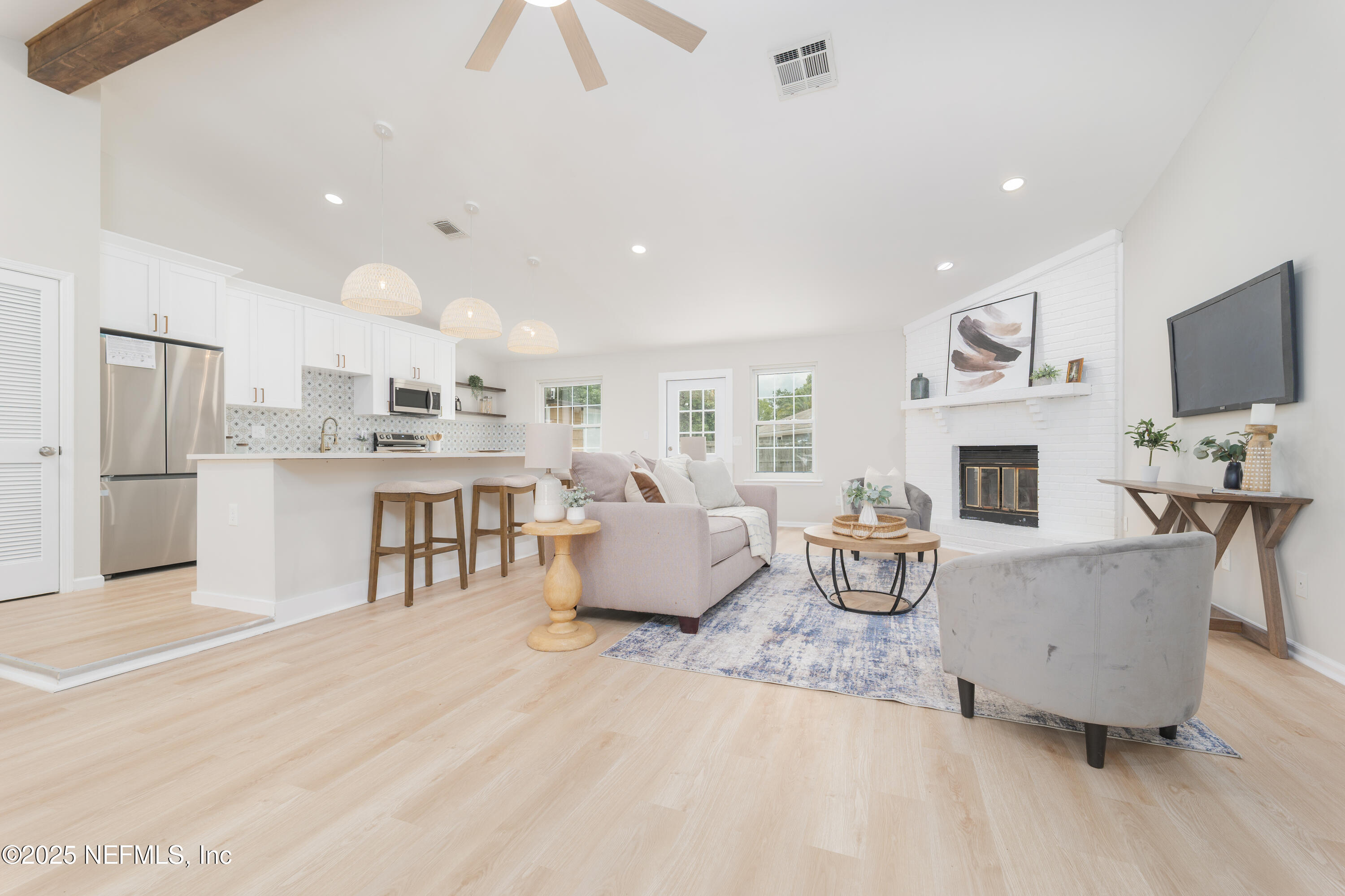 10032 DELANO Drive N