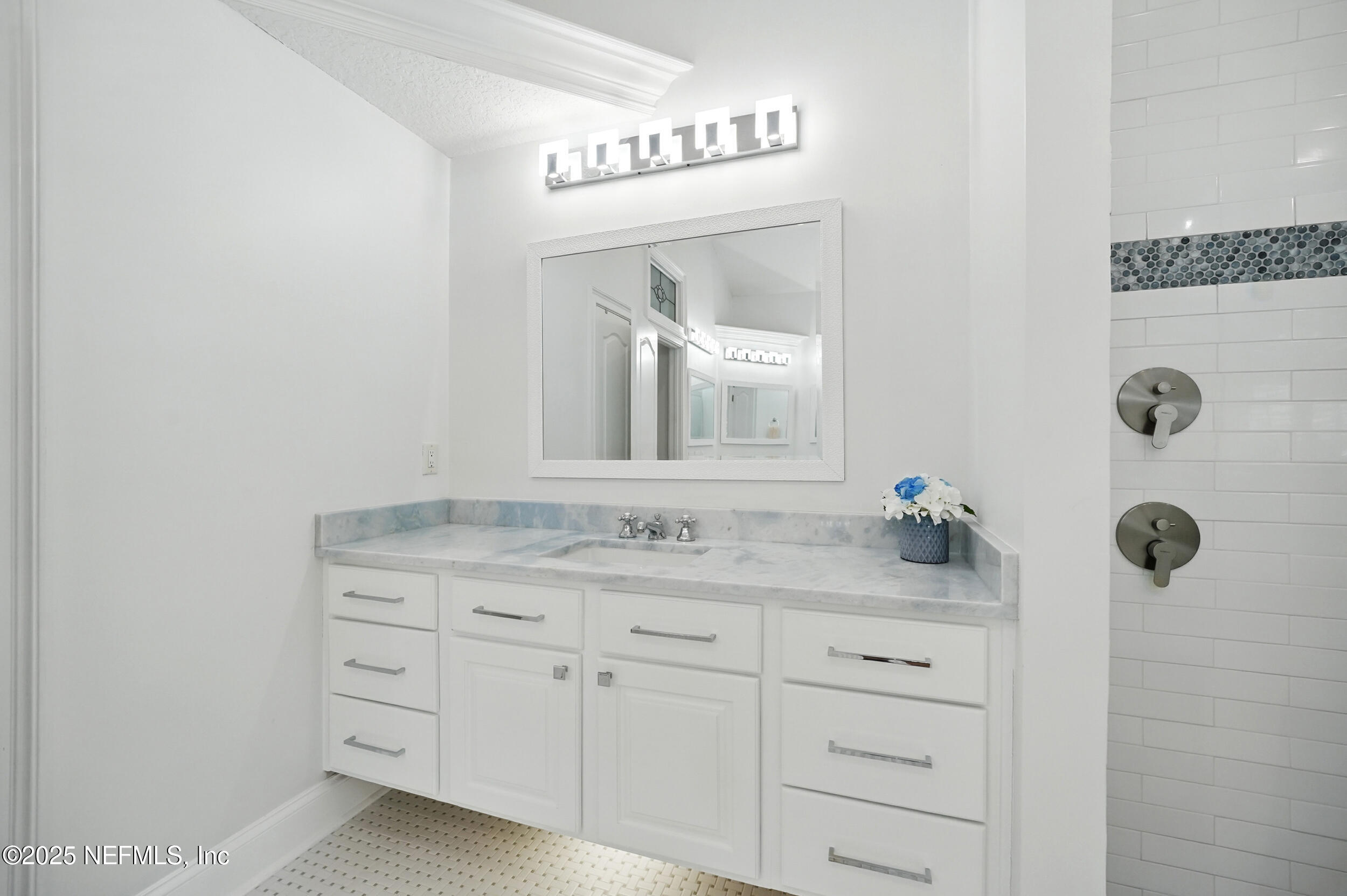 4427 ROYAL TERN Court