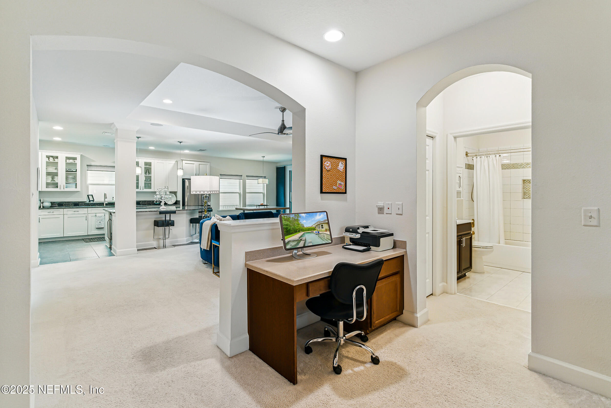 3794 CROSSVIEW Drive