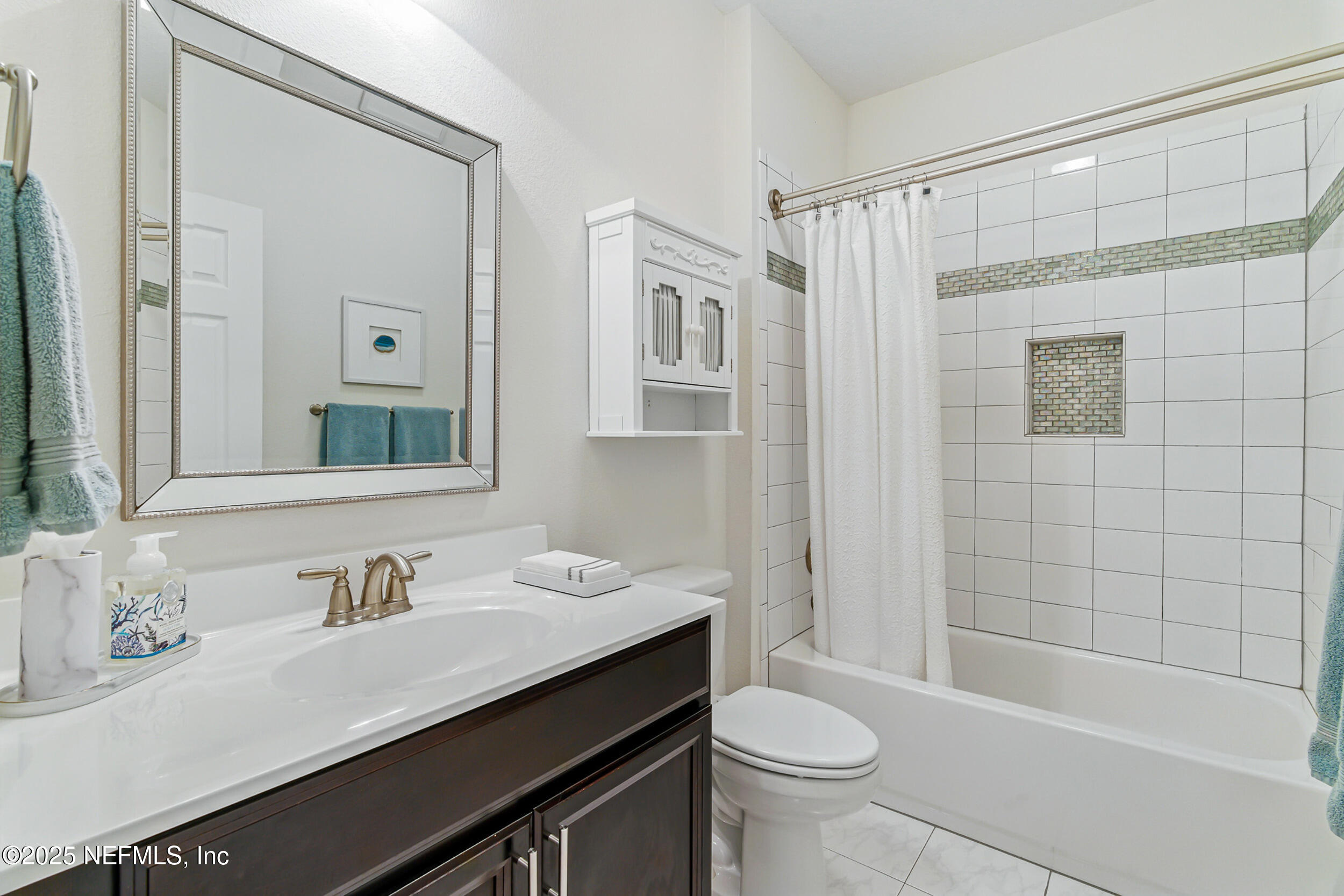 3794 CROSSVIEW Drive