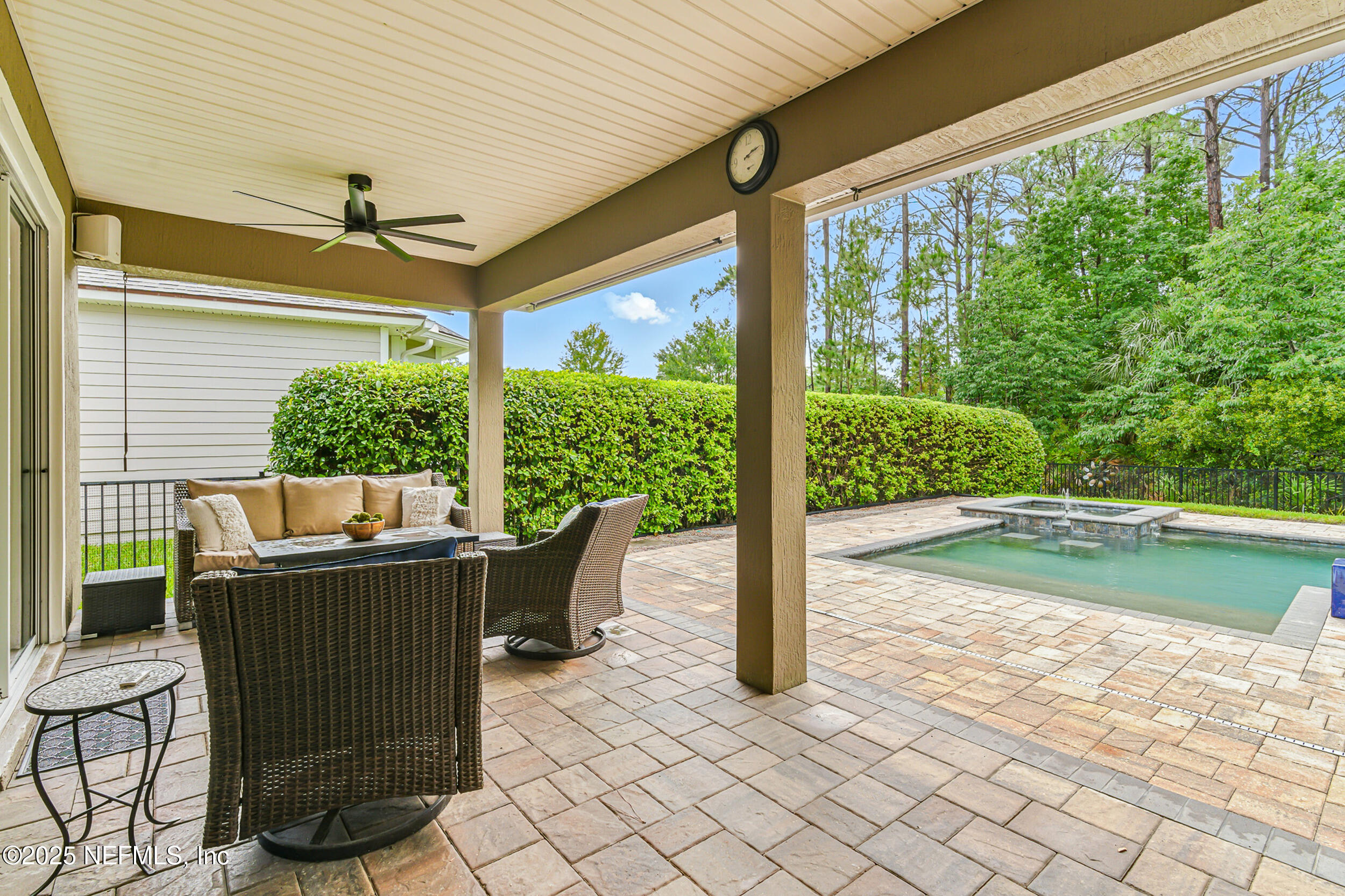 3794 CROSSVIEW Drive