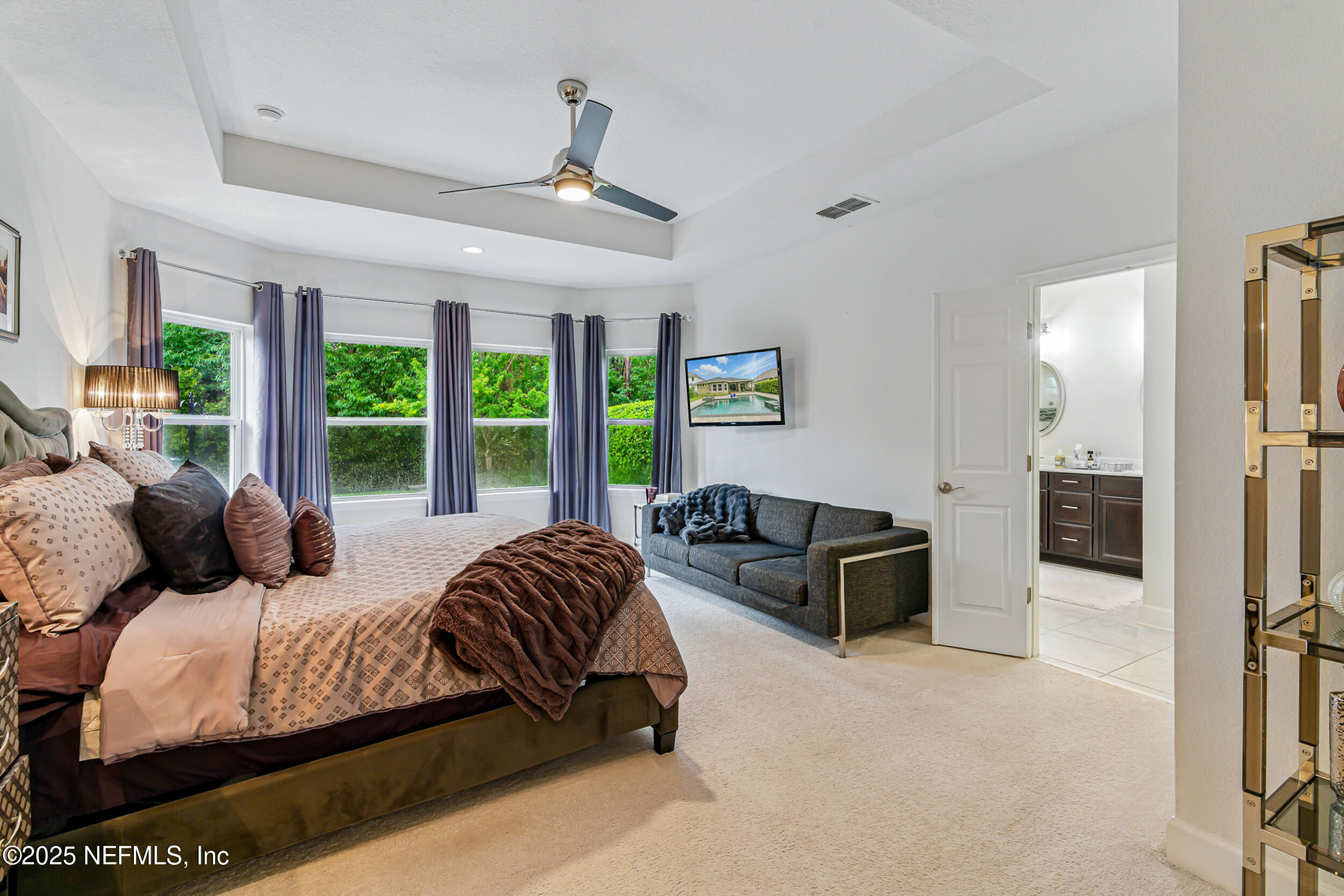 3794 CROSSVIEW Drive