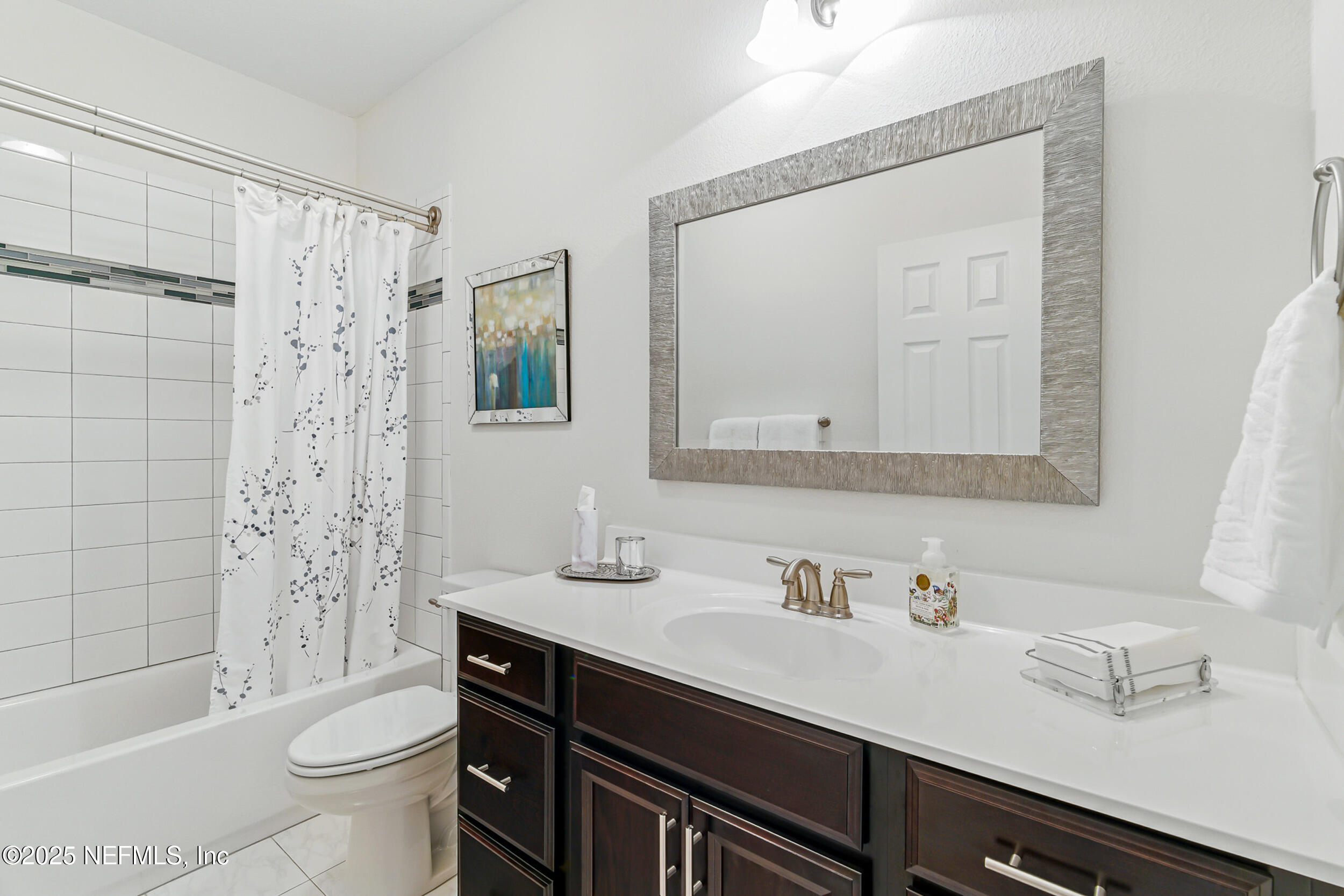 3794 CROSSVIEW Drive