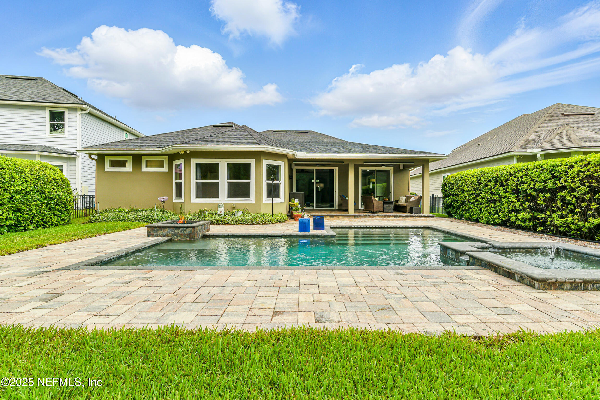 3794 CROSSVIEW Drive