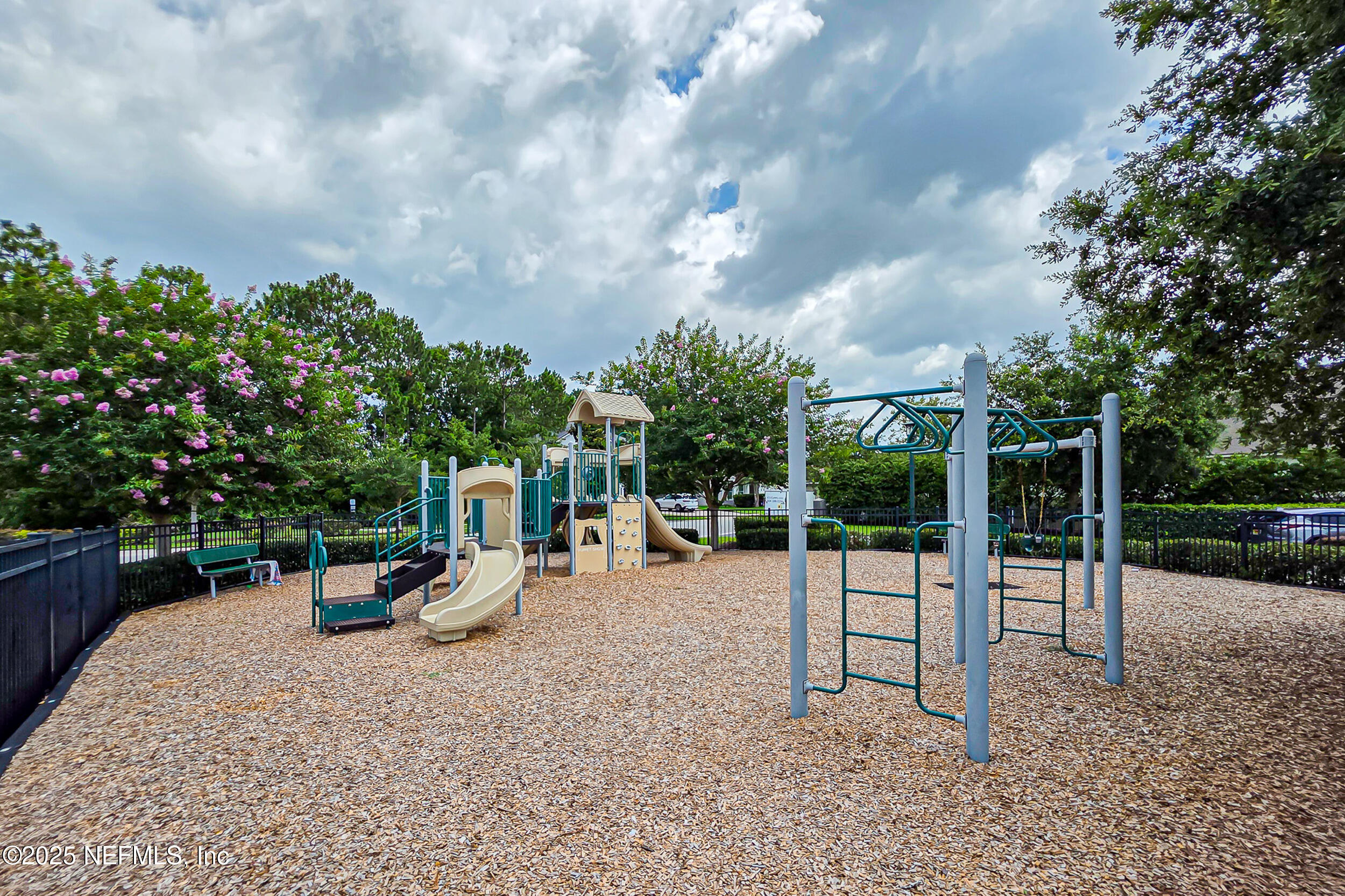 3794 CROSSVIEW Drive