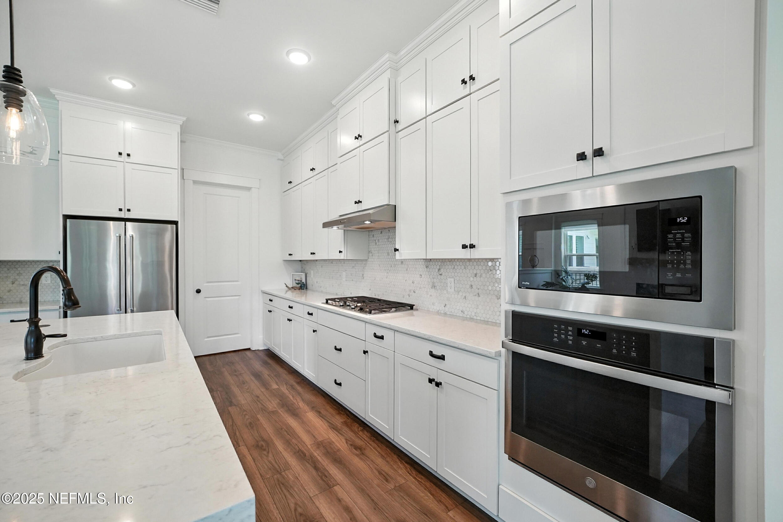 211 UNION HILL Drive