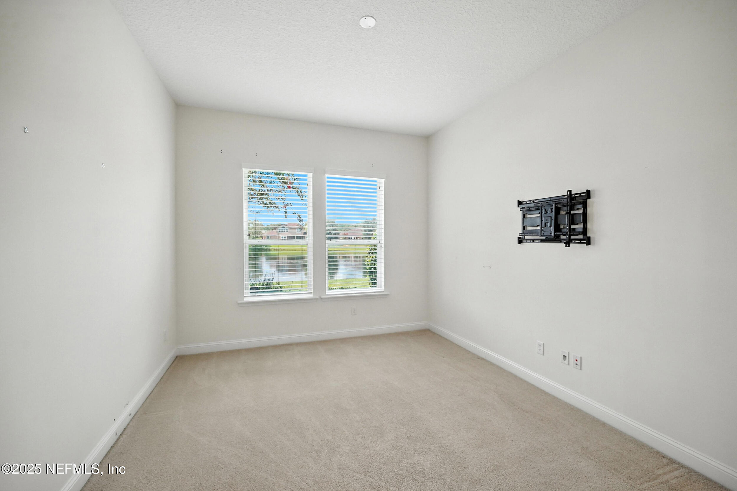 743 E DORCHESTER Drive, St. Johns