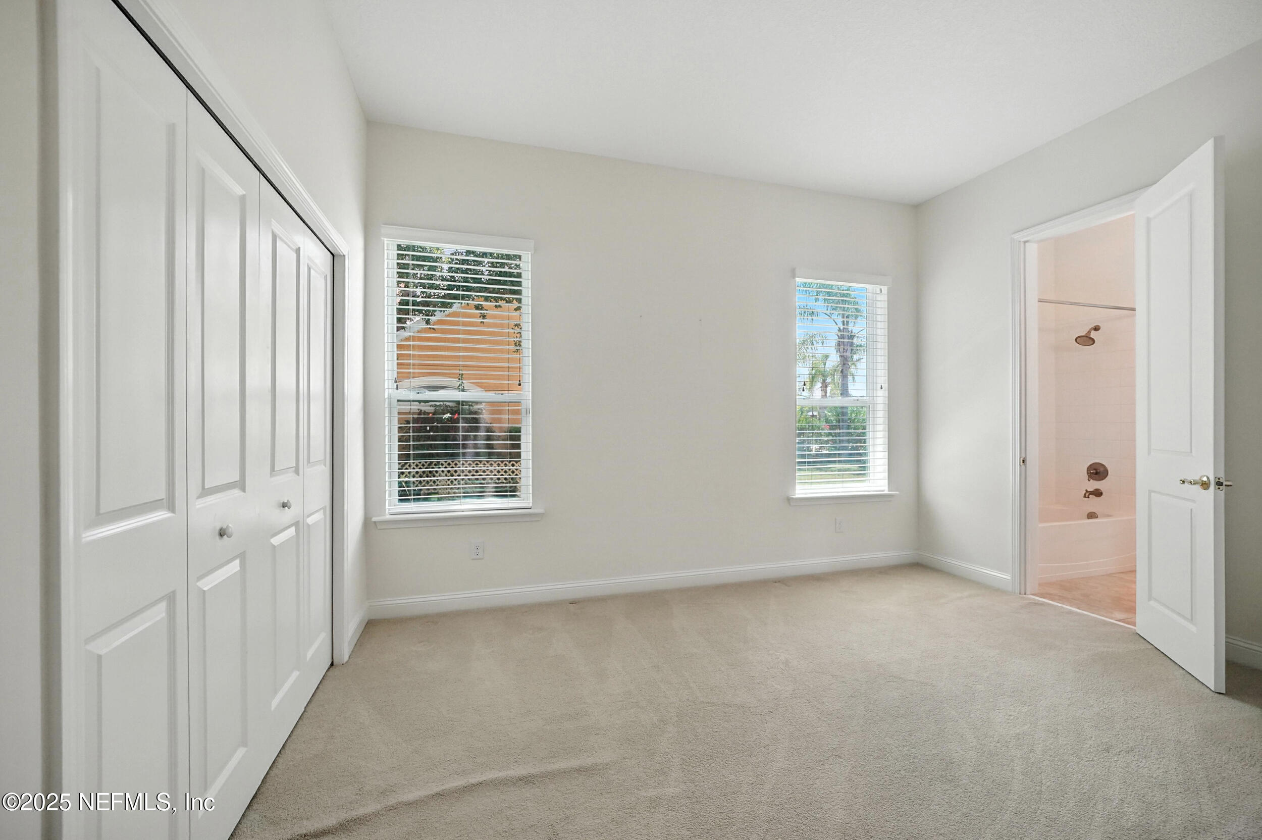 743 E DORCHESTER Drive, St. Johns