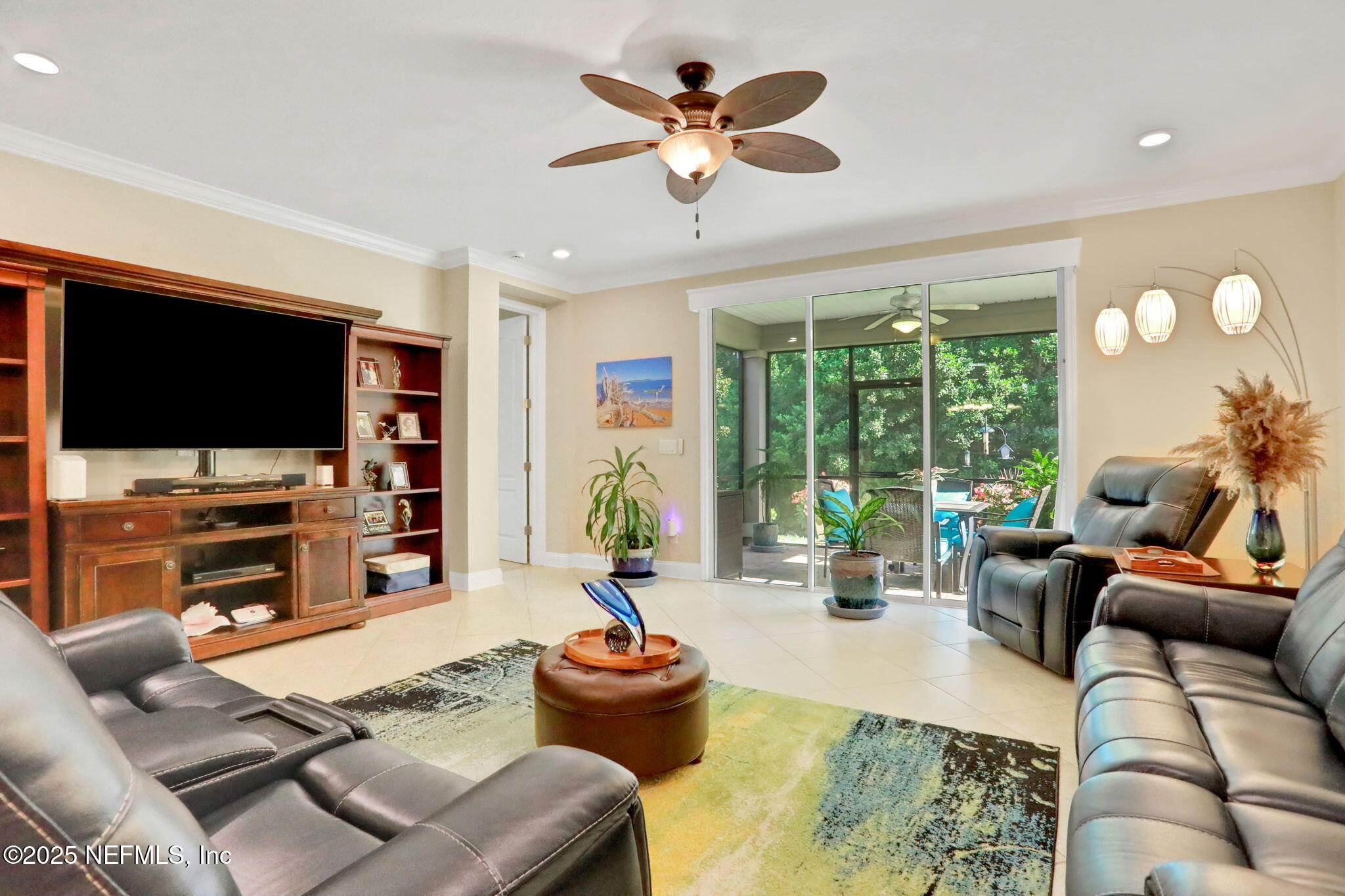 831 ASPEN LEAF Drive