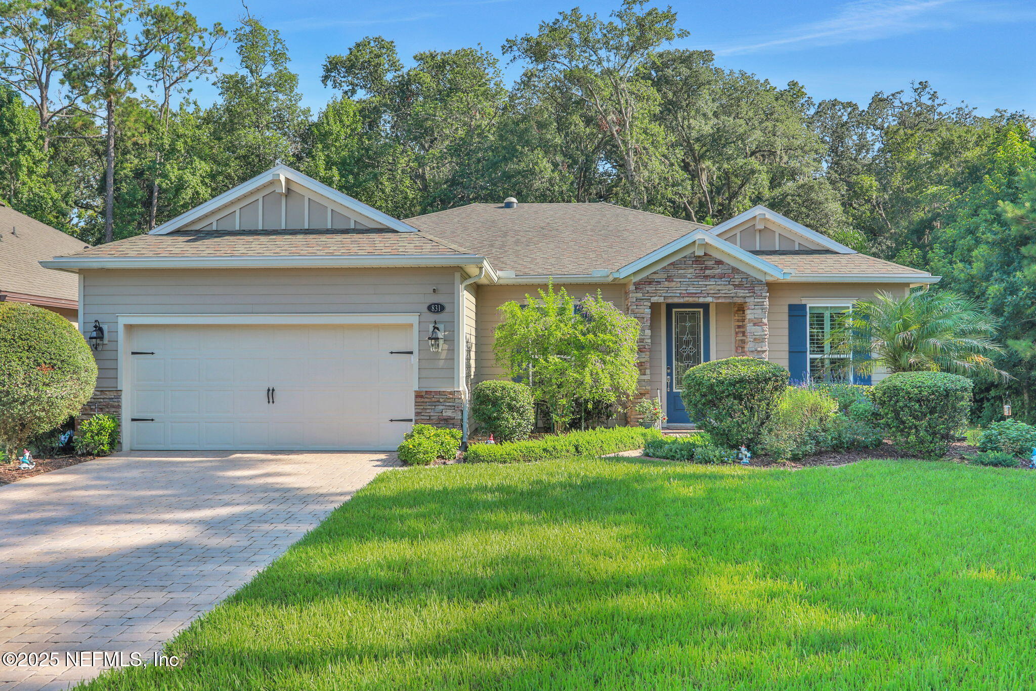 831 ASPEN LEAF Drive