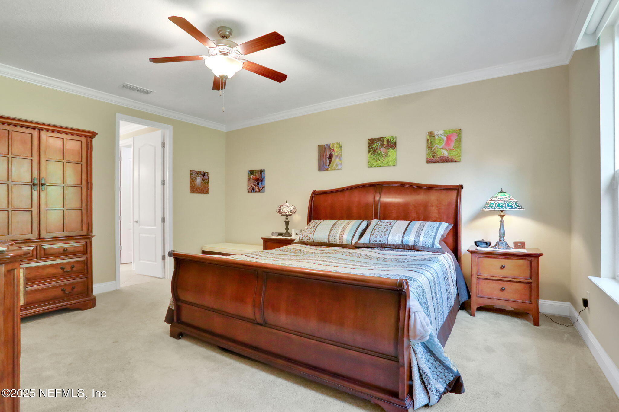 831 ASPEN LEAF Drive