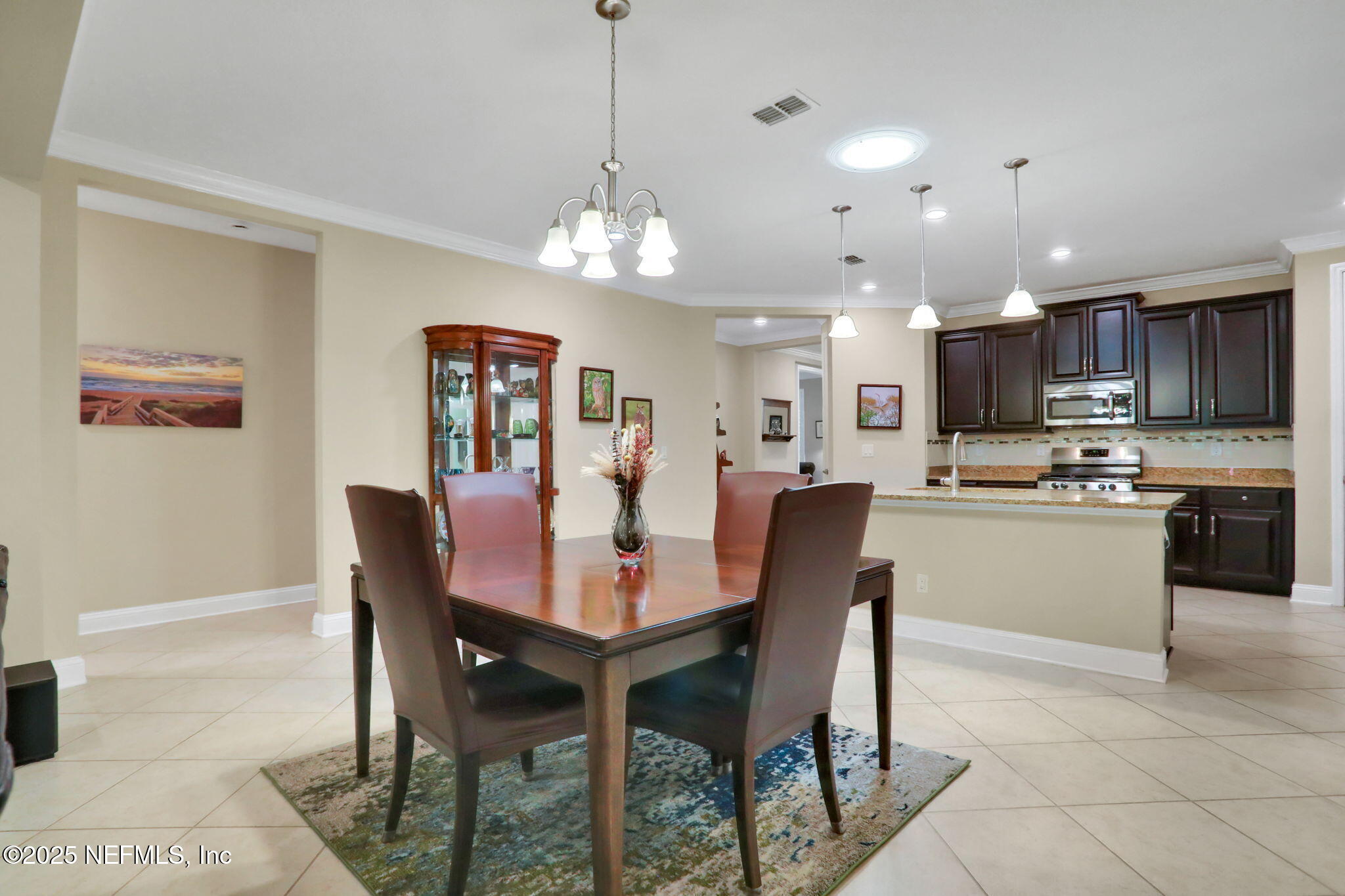 831 ASPEN LEAF Drive