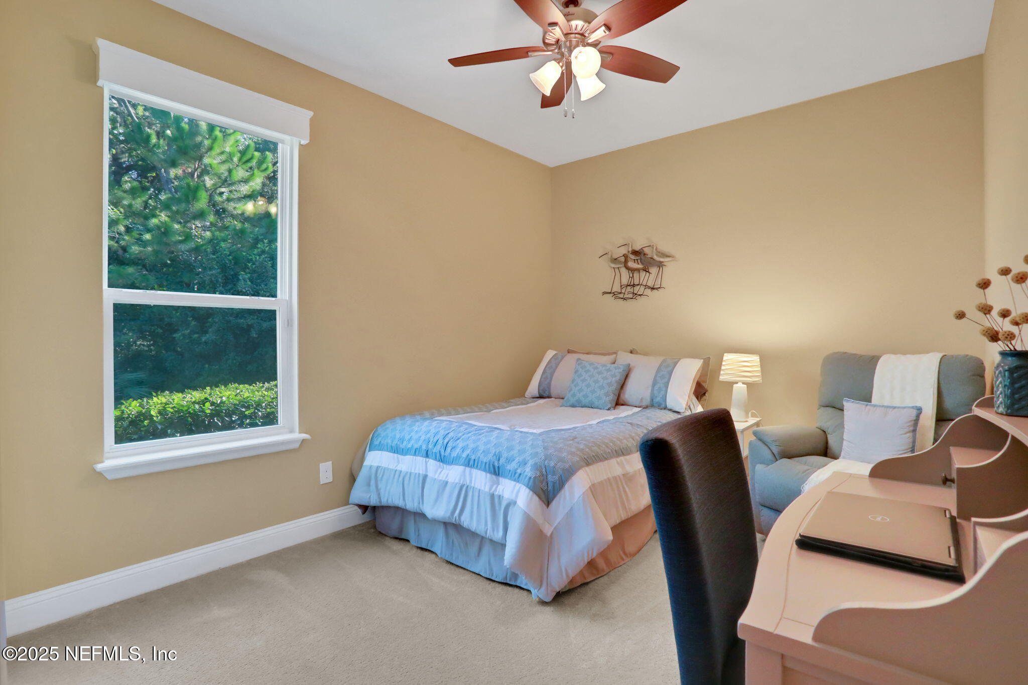 831 ASPEN LEAF Drive