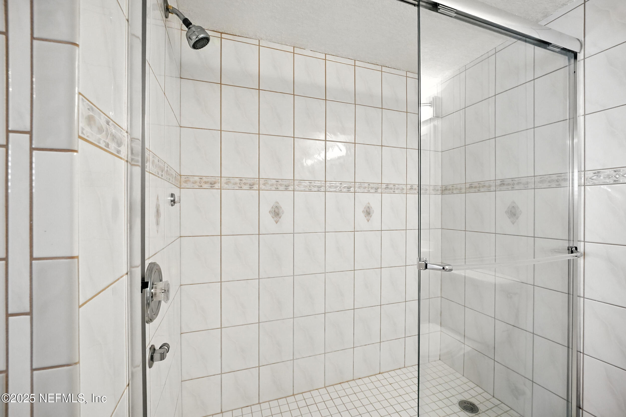 601 S 1ST Street, 6H