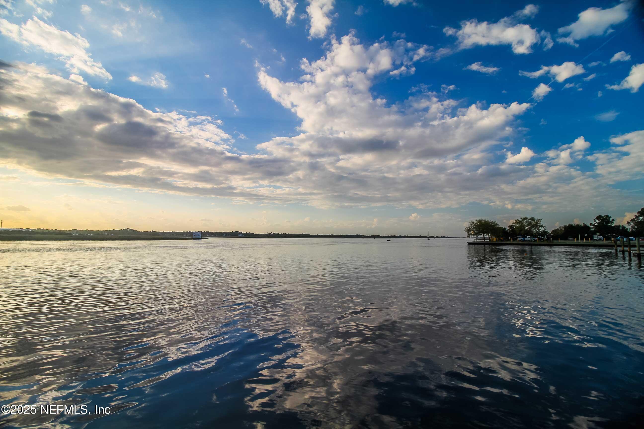 601 S 1ST Street, 6H