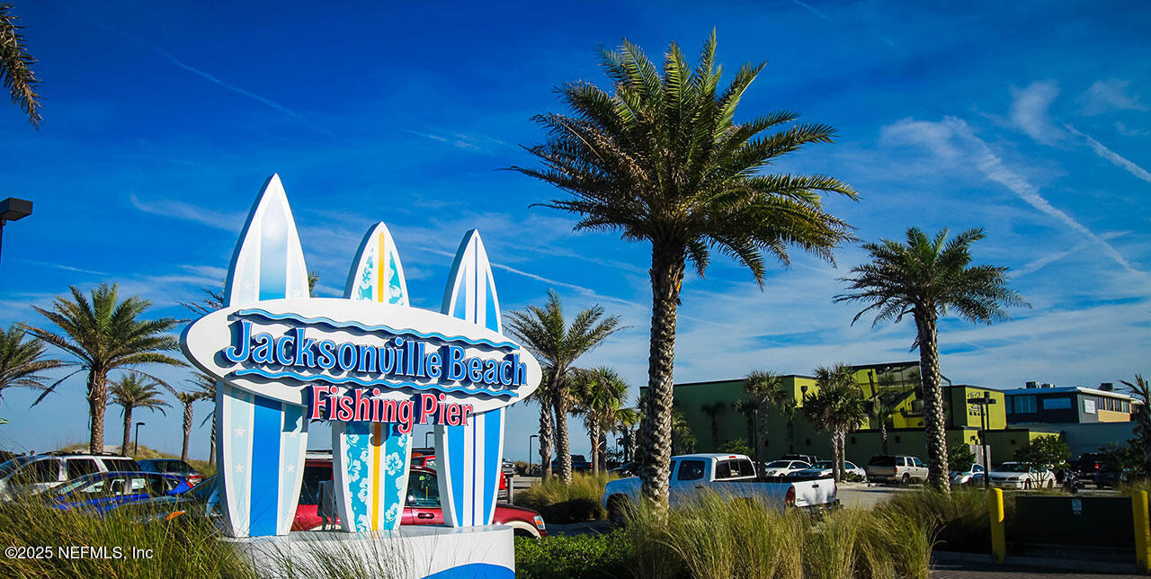 601 S 1ST Street, 6H