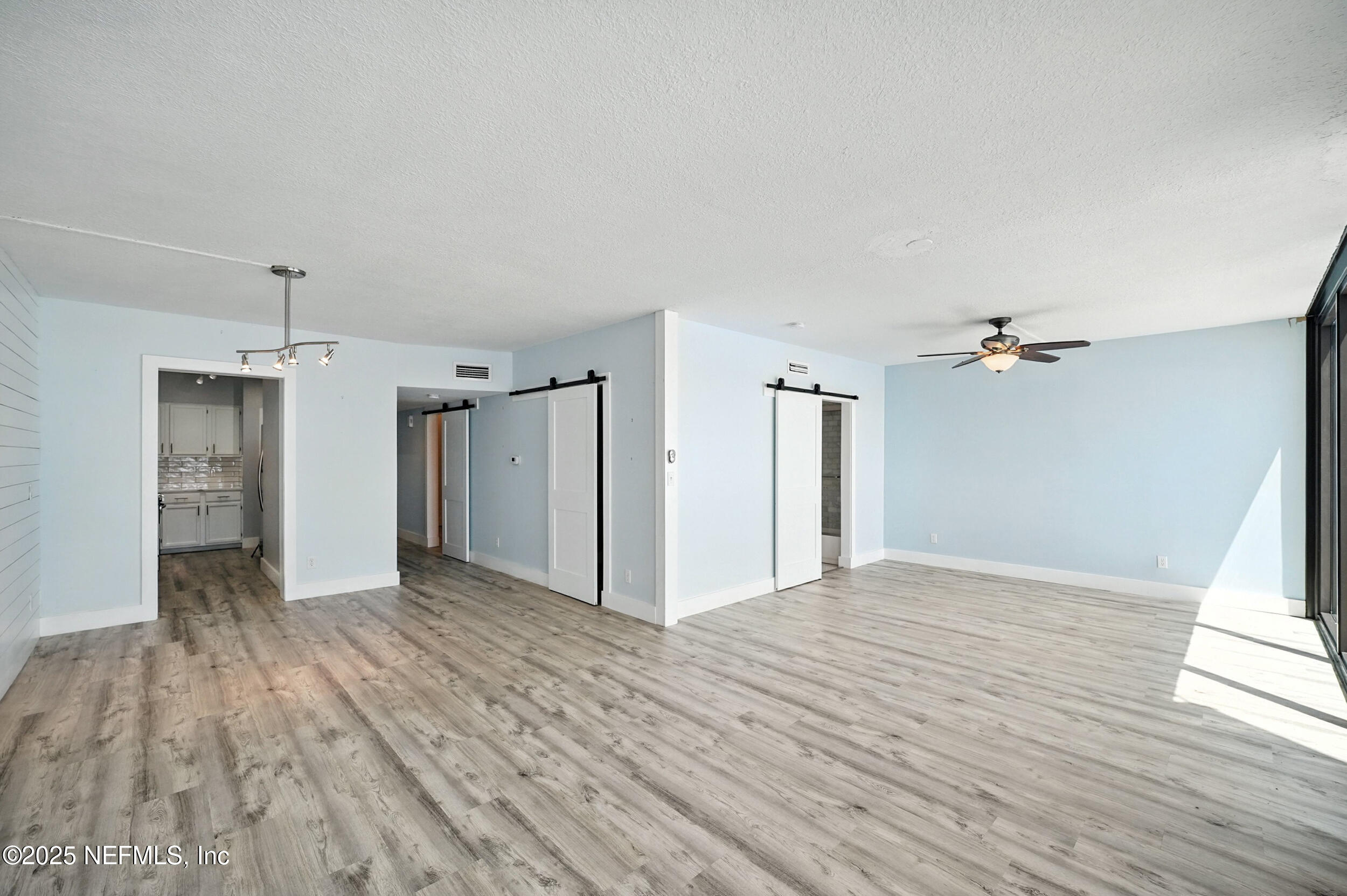 601 S 1ST Street, 6H
