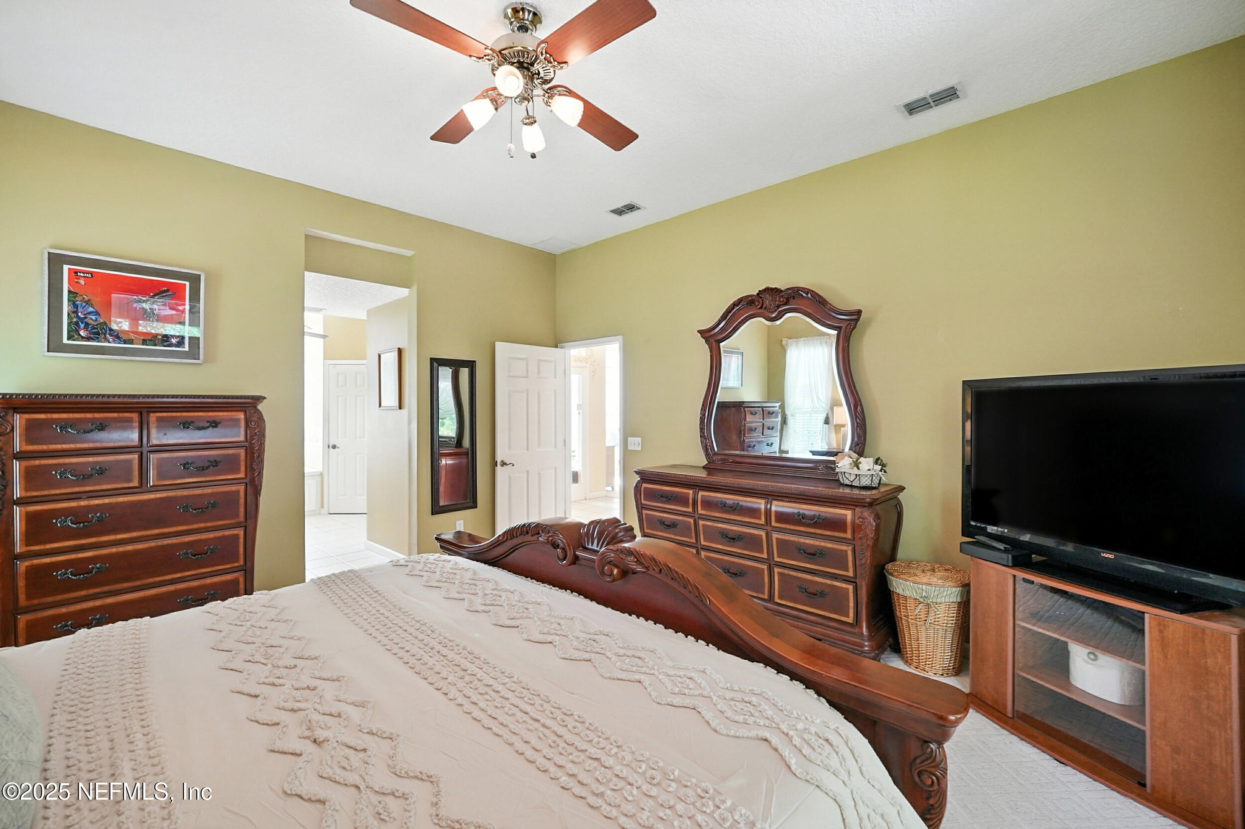 104 TWIN CEDAR Court