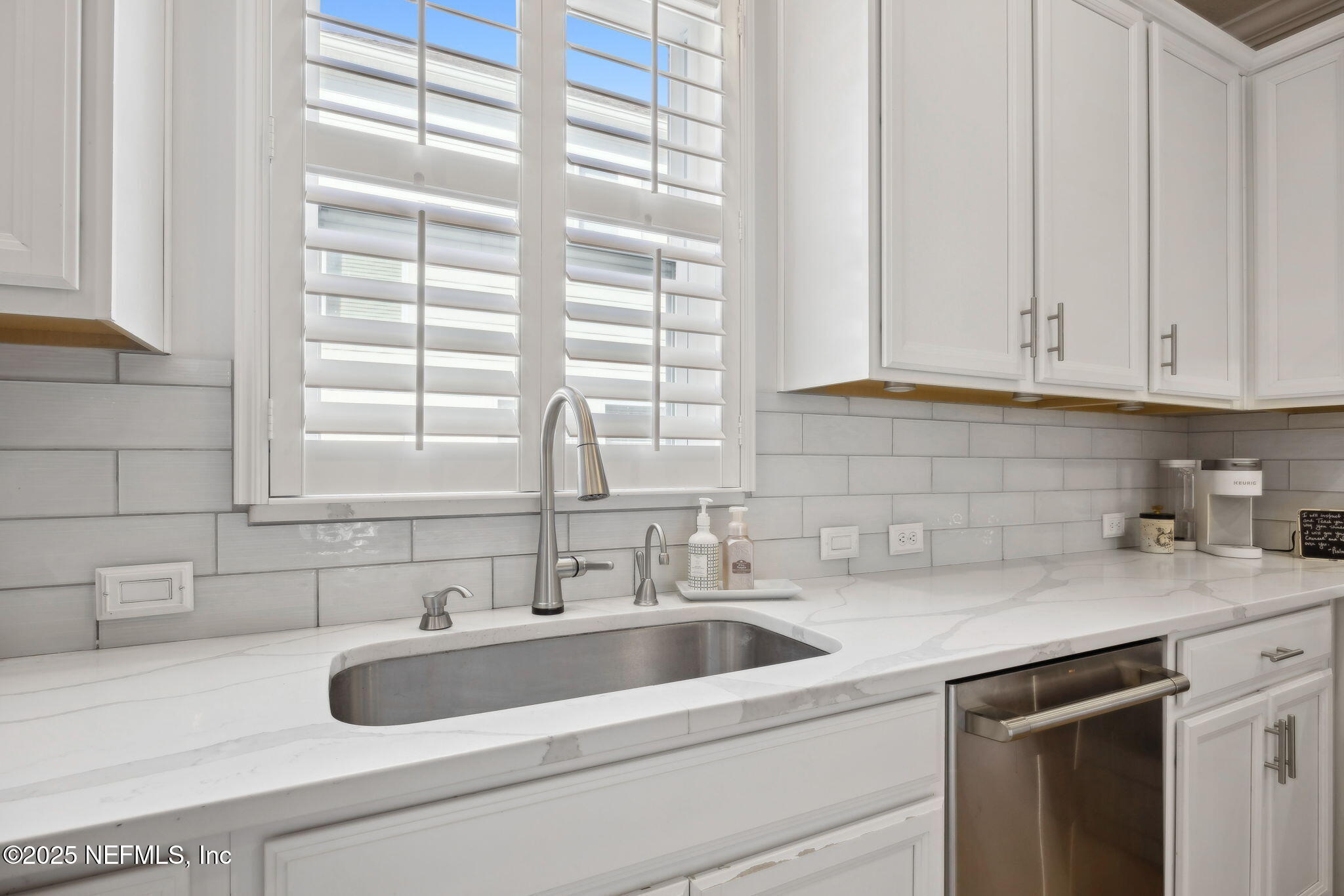 88 PARADISE VALLEY Drive