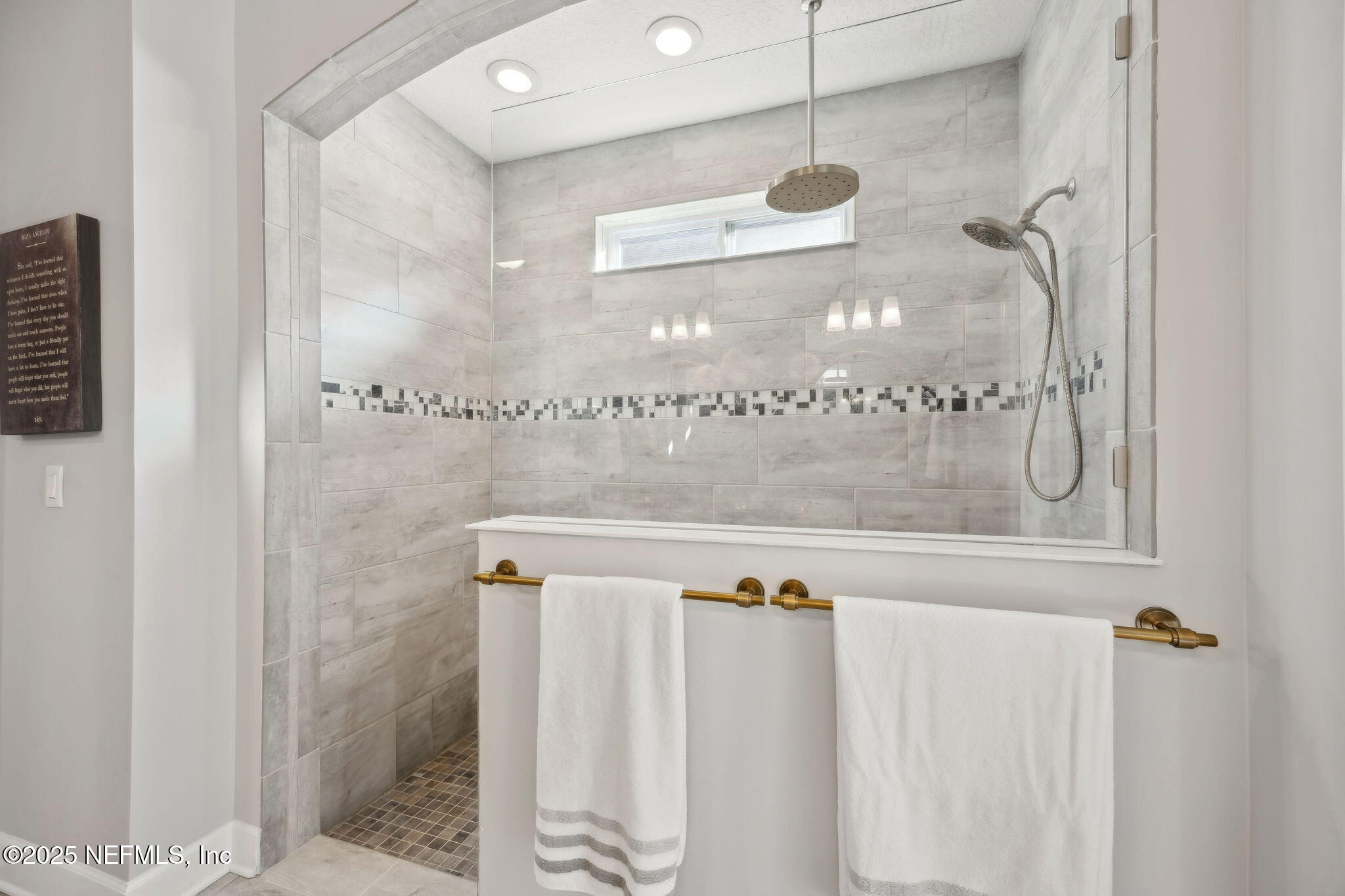 88 PARADISE VALLEY Drive