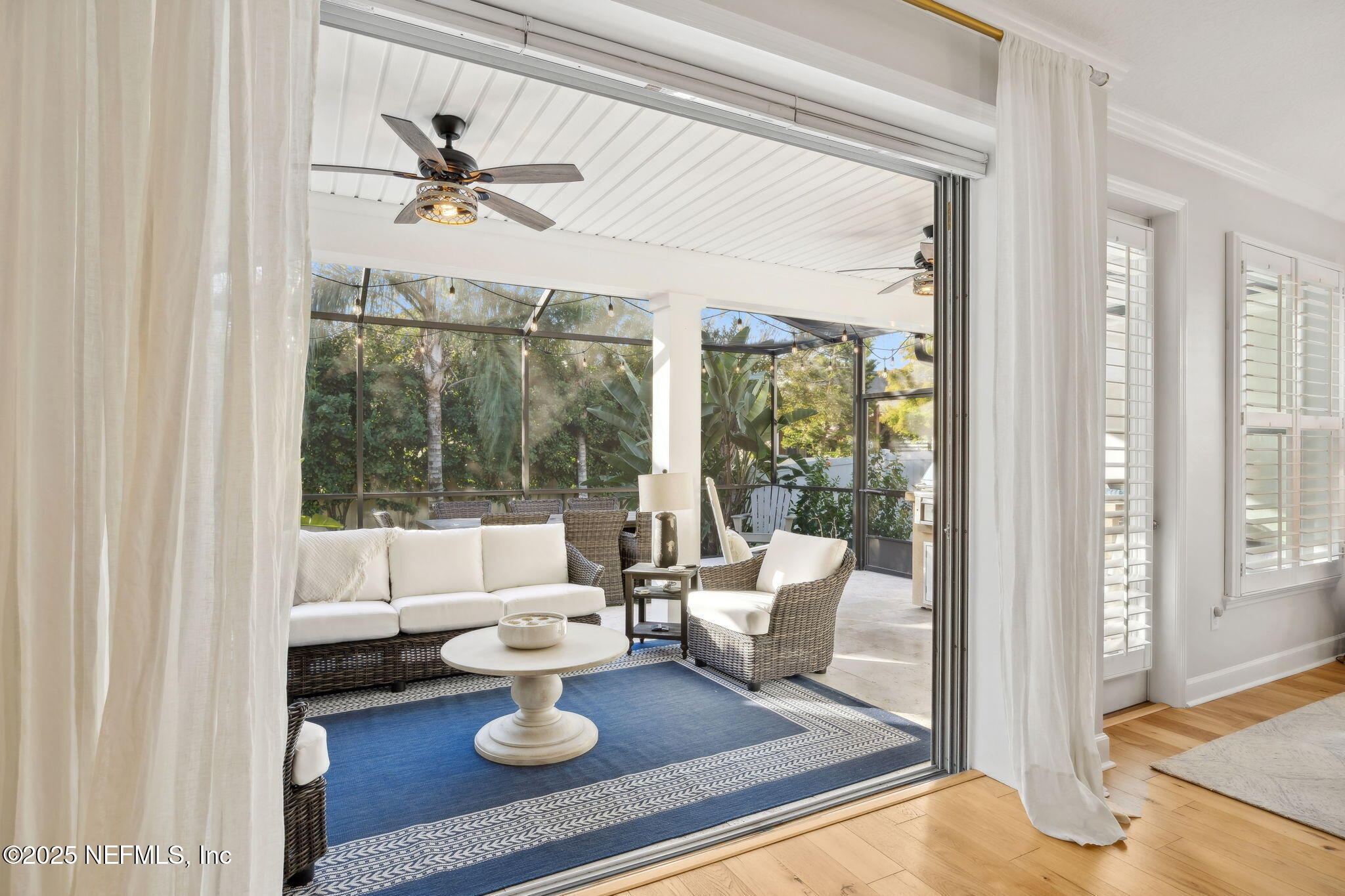 88 PARADISE VALLEY Drive