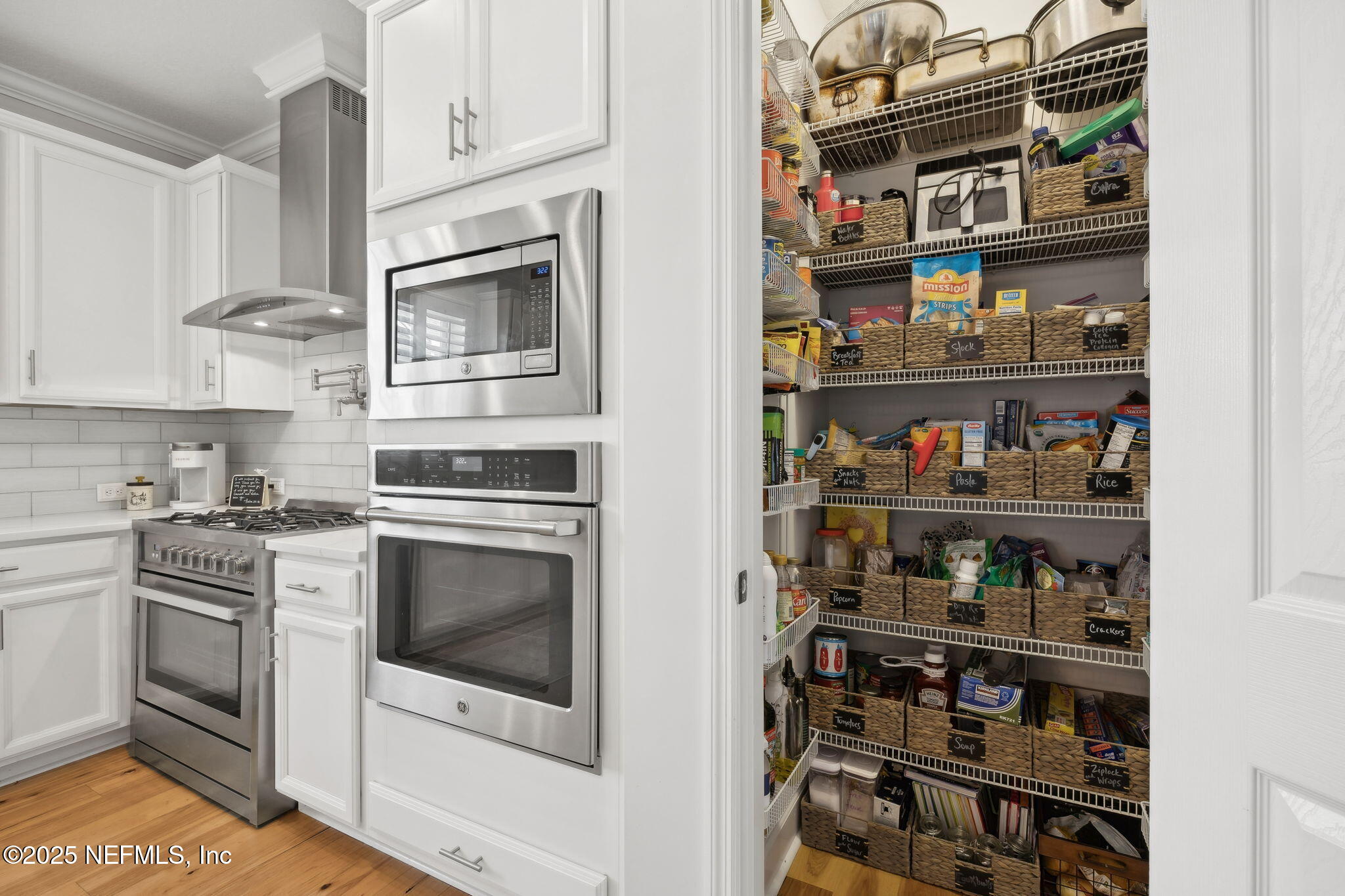 88 PARADISE VALLEY Drive