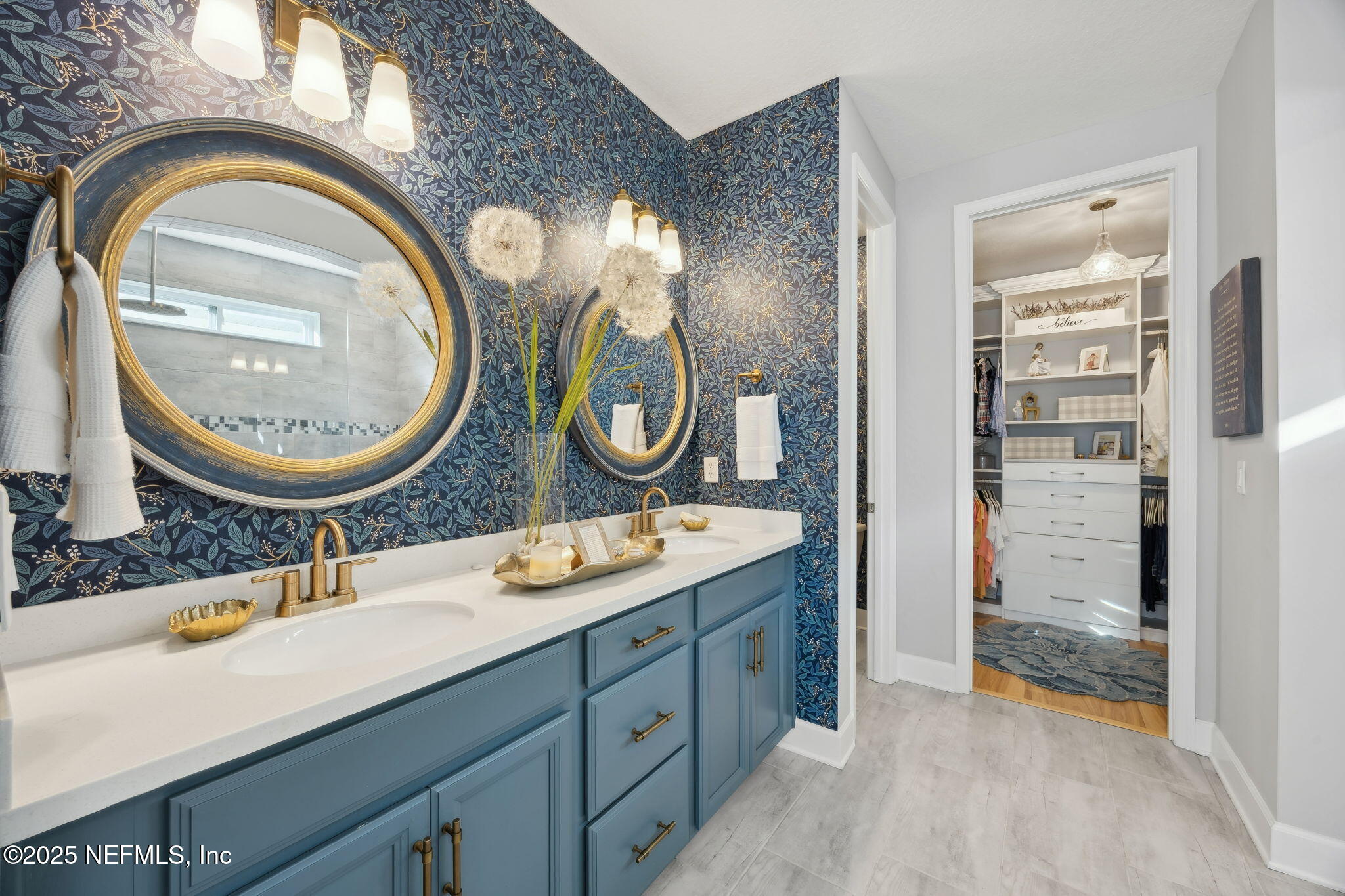 88 PARADISE VALLEY Drive