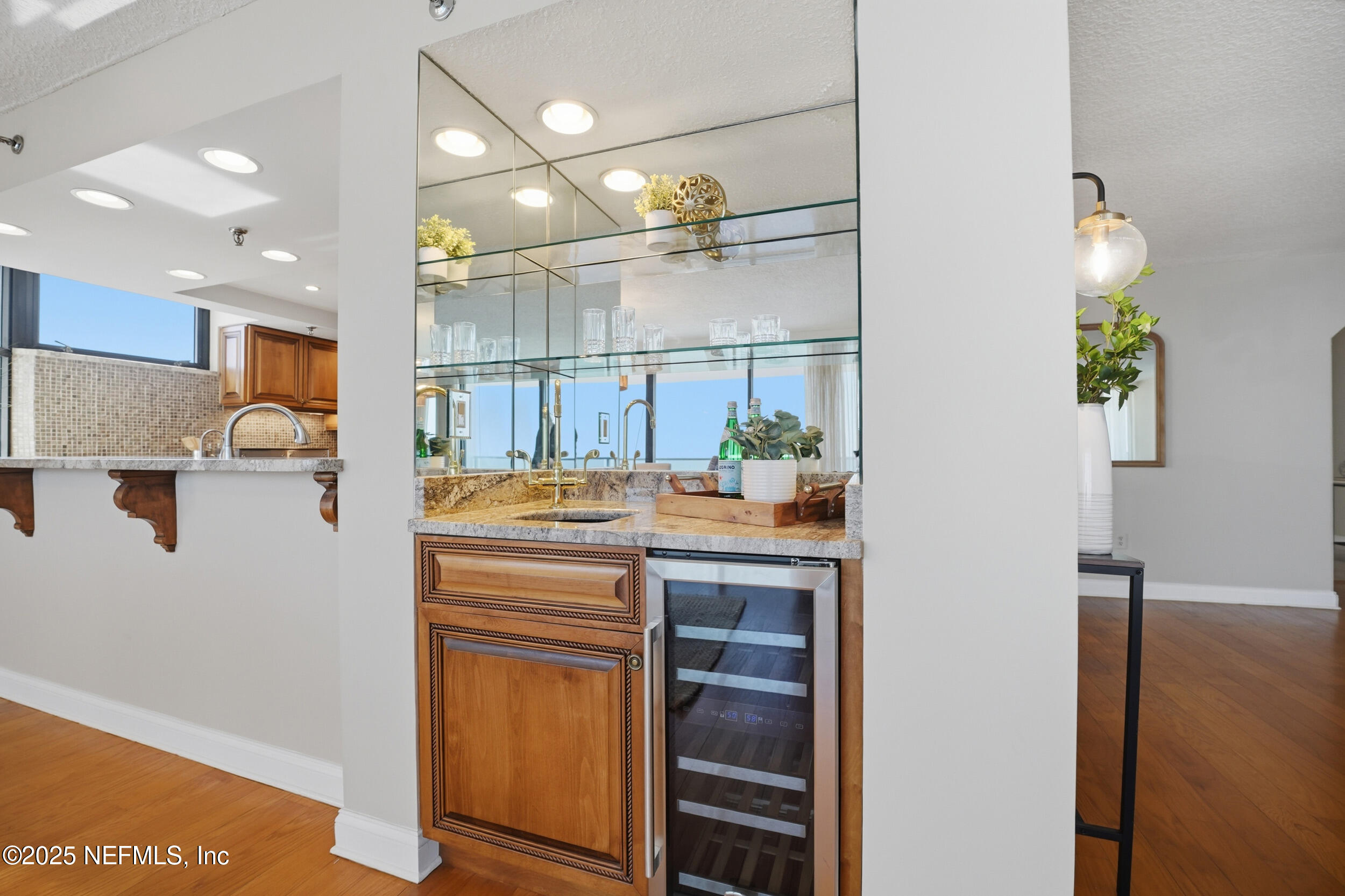 1221 S 1ST Street 10B