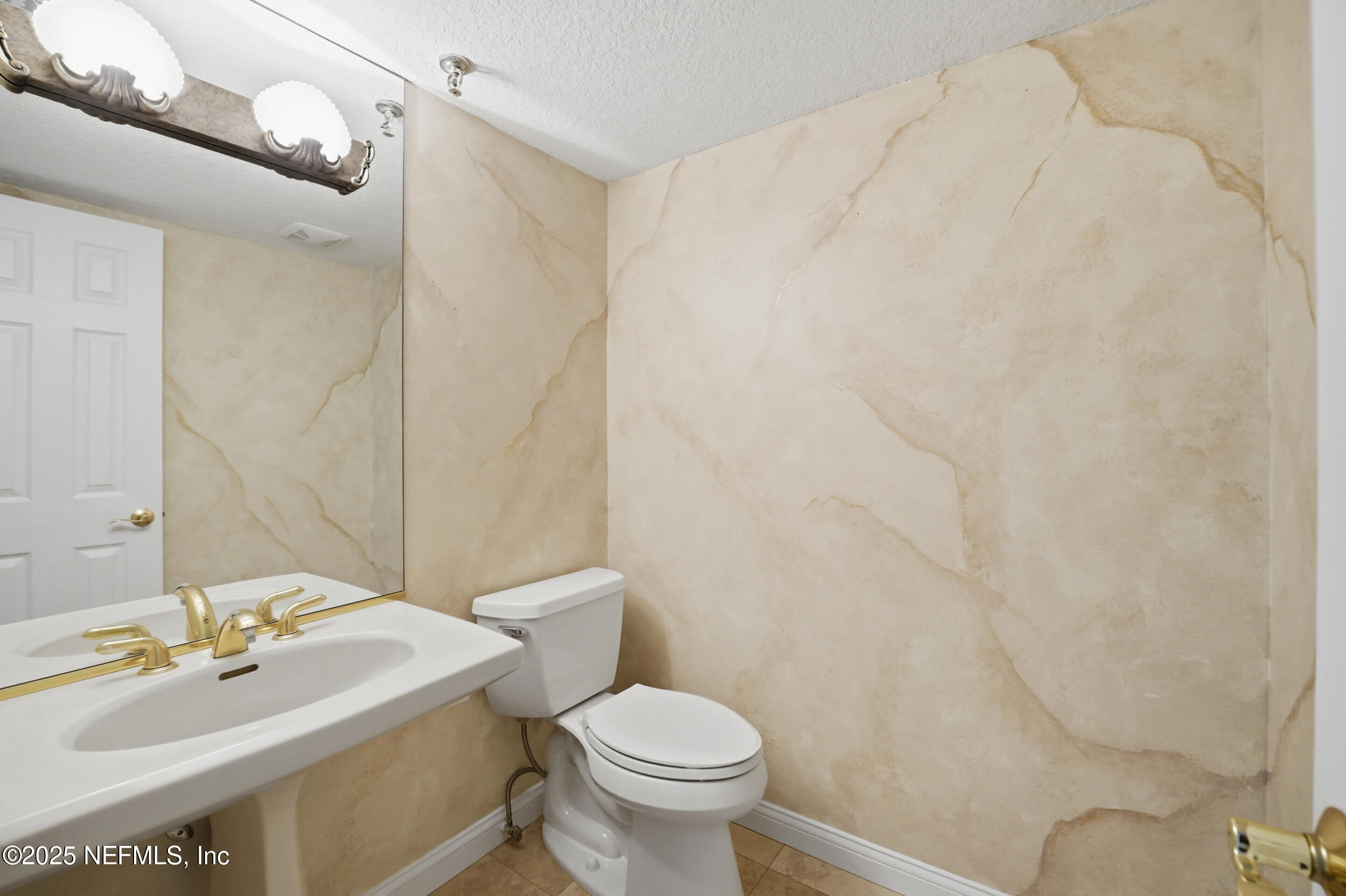 1221 S 1ST Street 10B