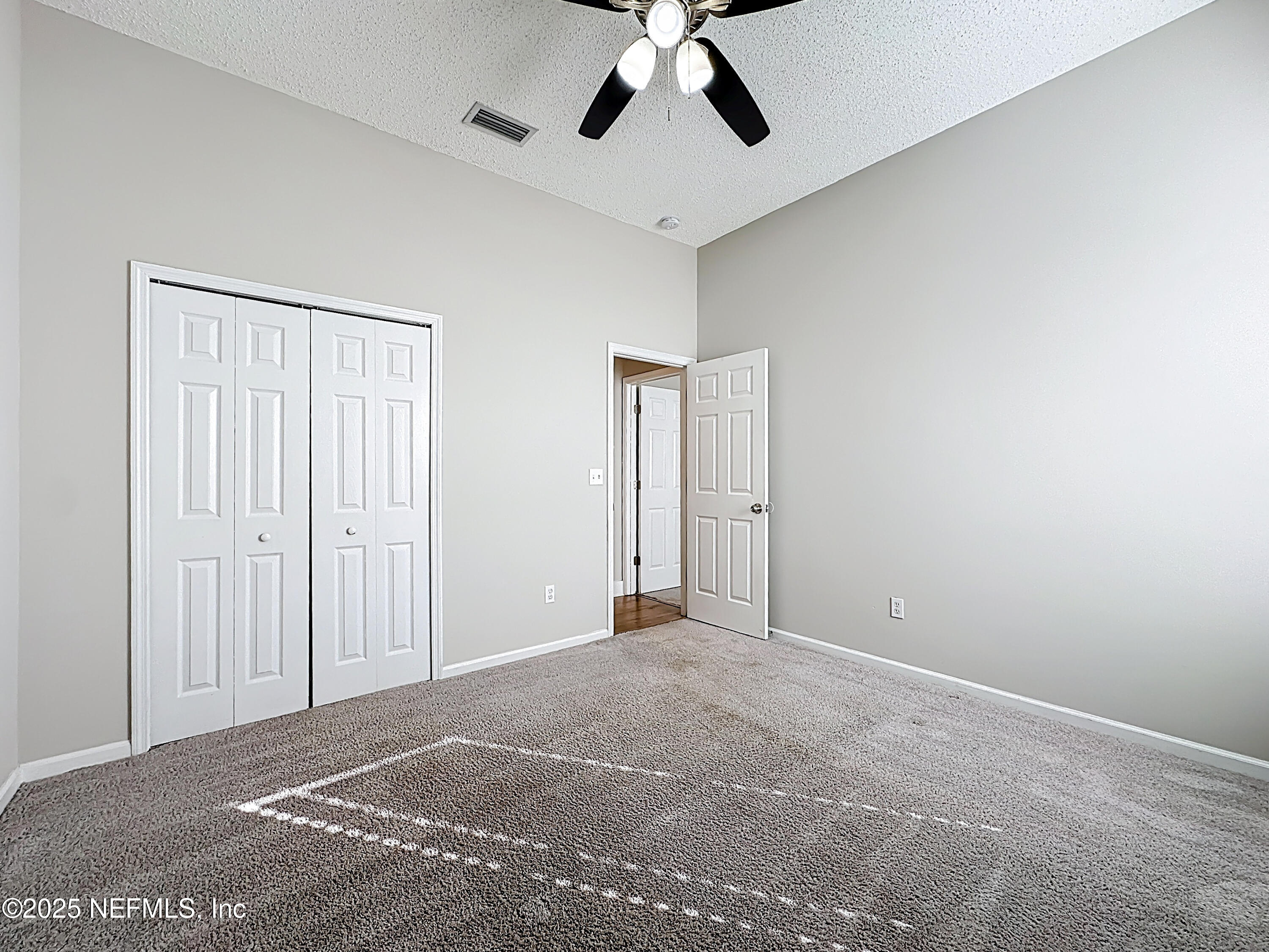 1727 E HAWKINS COVE Drive