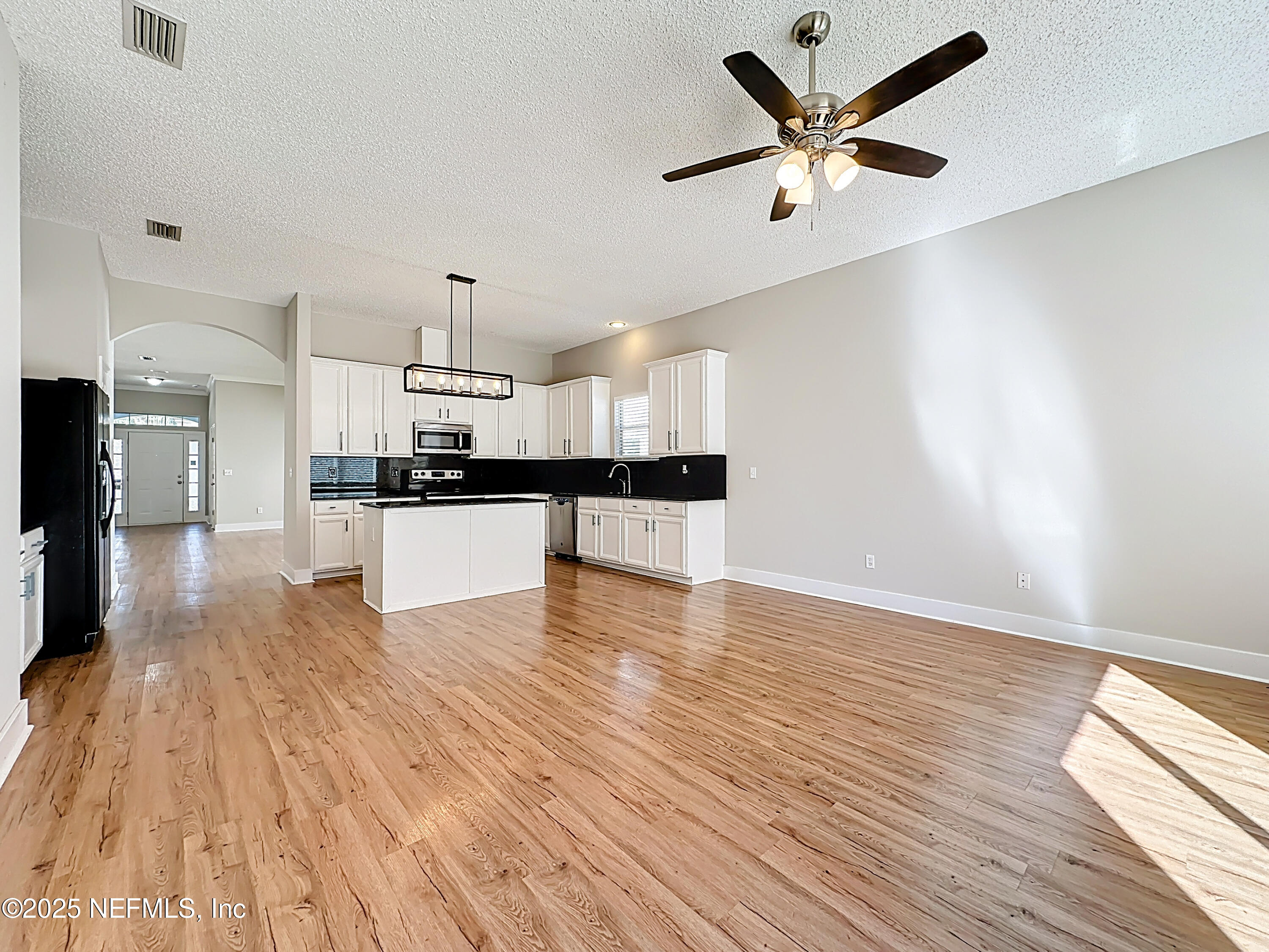 1727 E HAWKINS COVE Drive