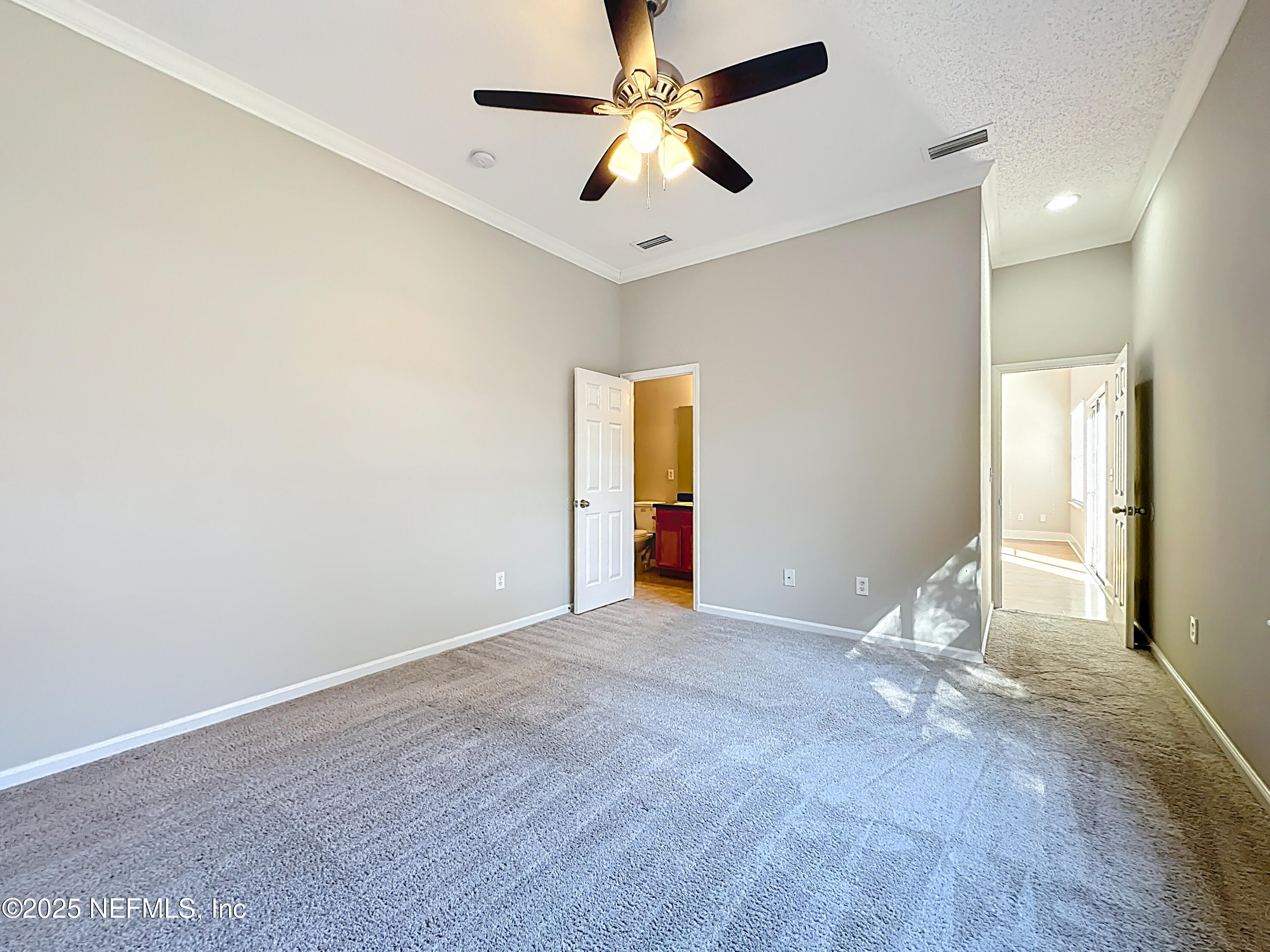 1727 E HAWKINS COVE Drive