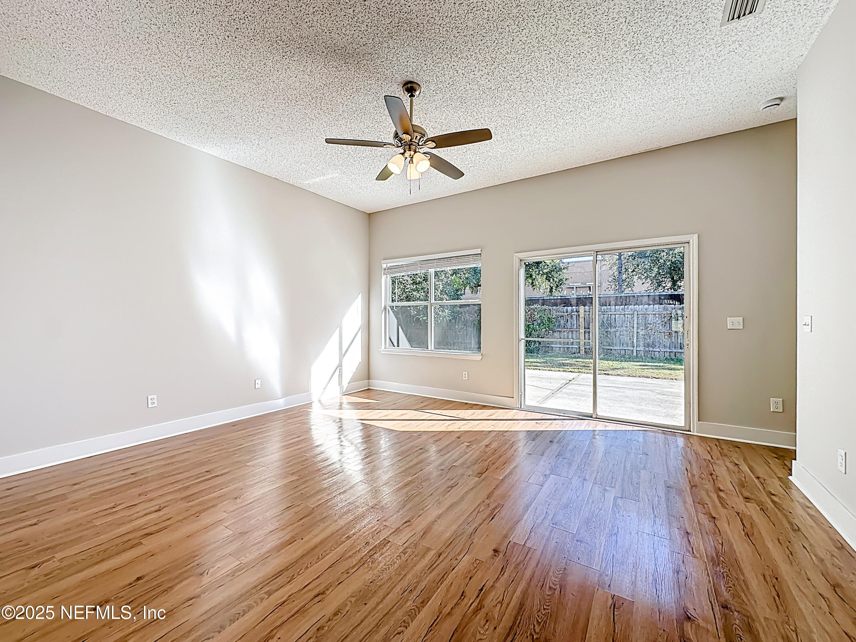 1727 E HAWKINS COVE Drive