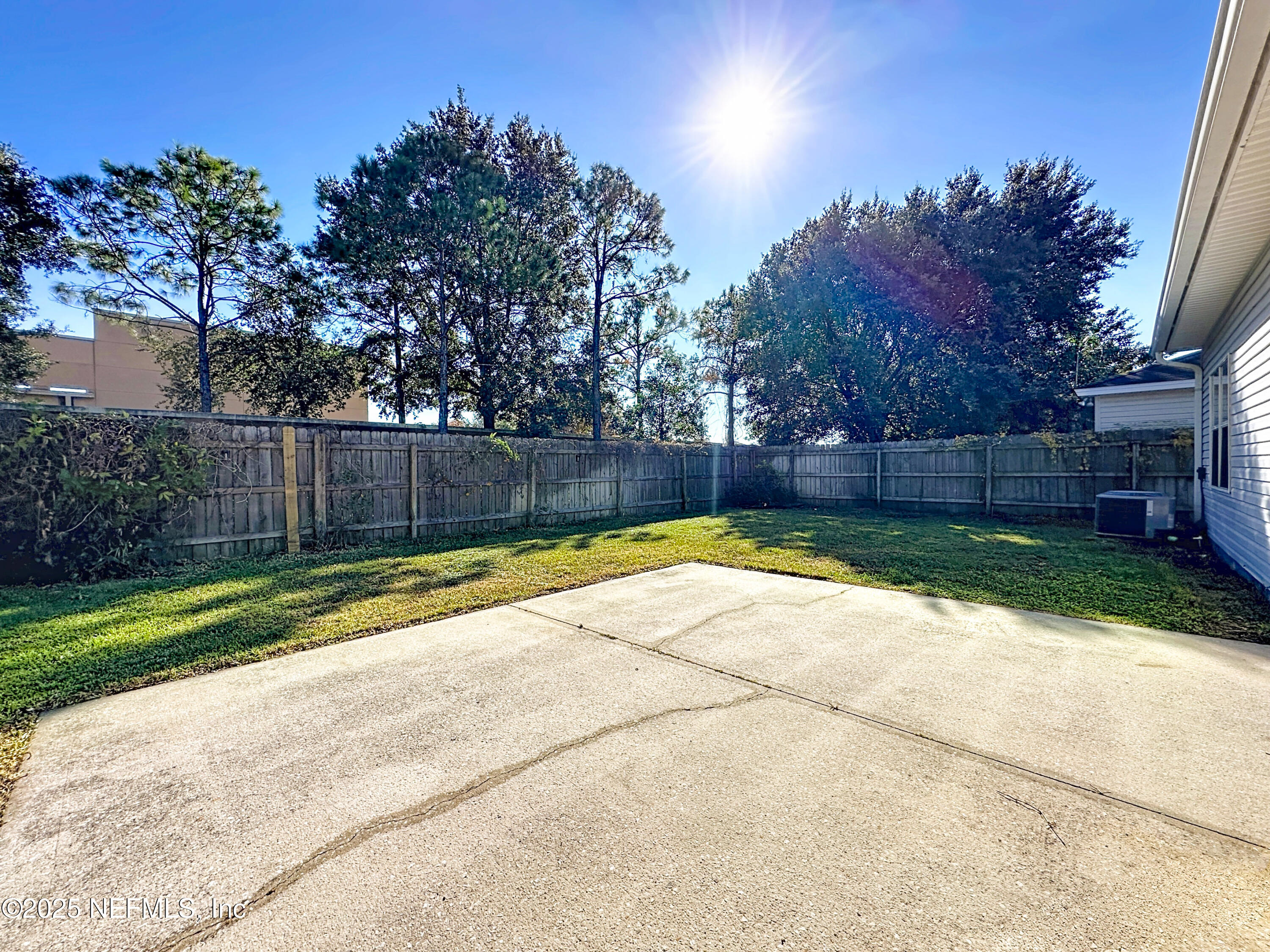 1727 E HAWKINS COVE Drive