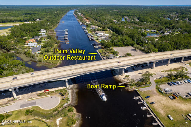 140-142 S ROSCOE Boulevard