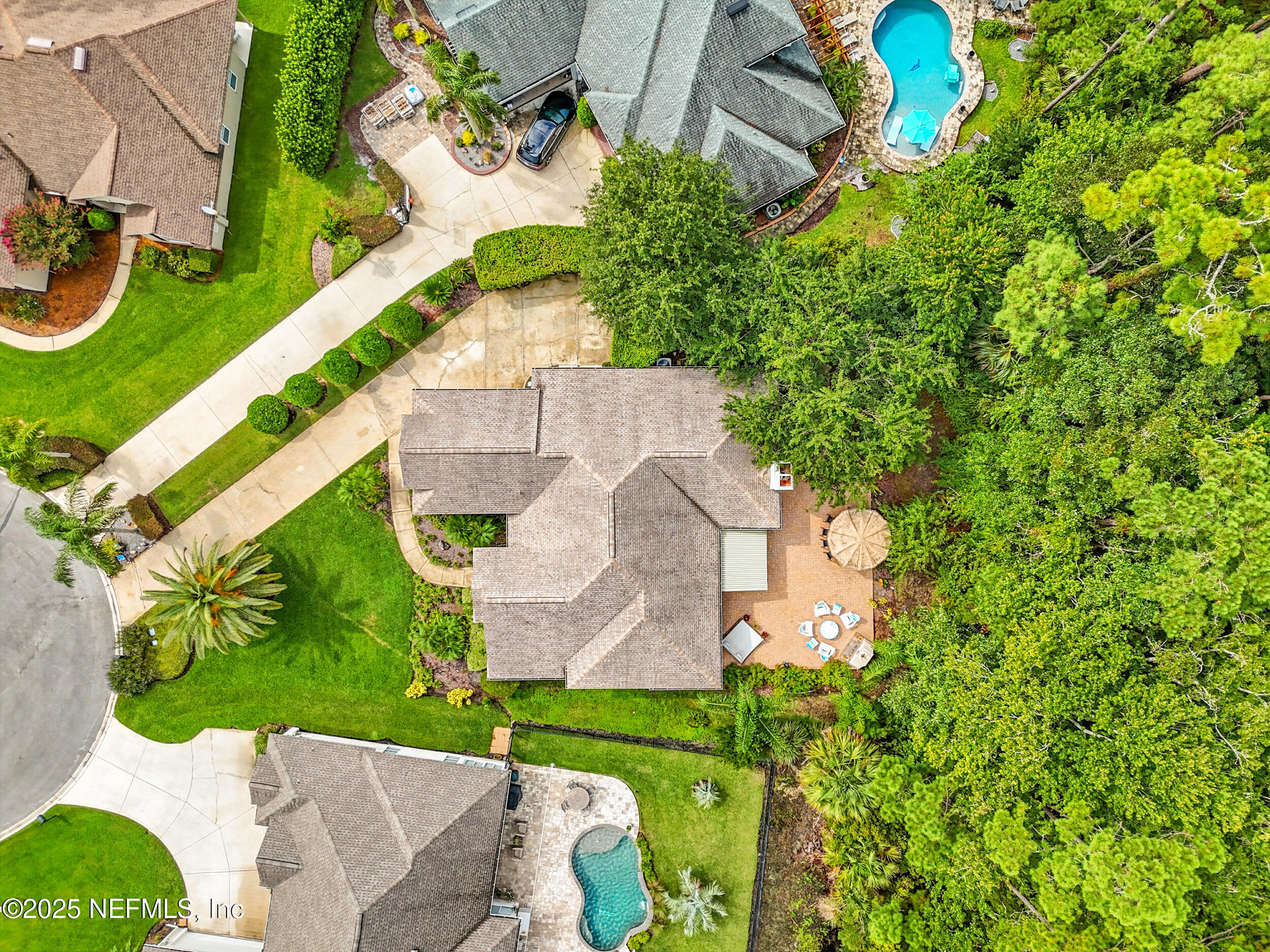 104 TWIN CEDAR Court