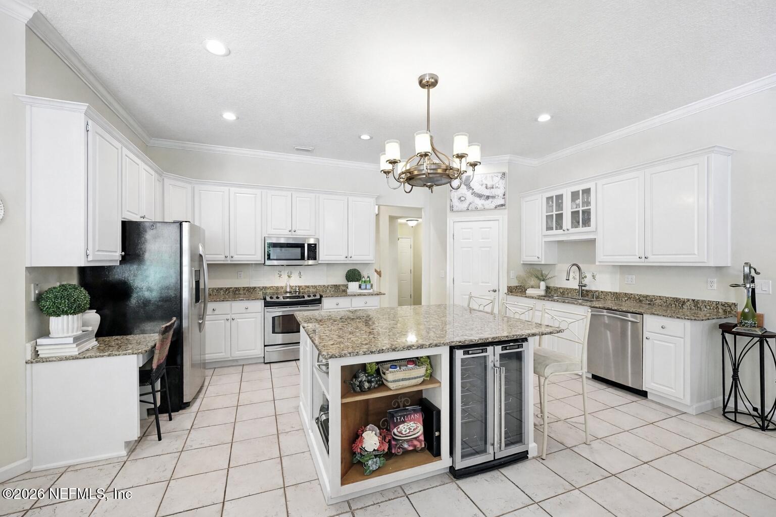 104 TWIN CEDAR Court