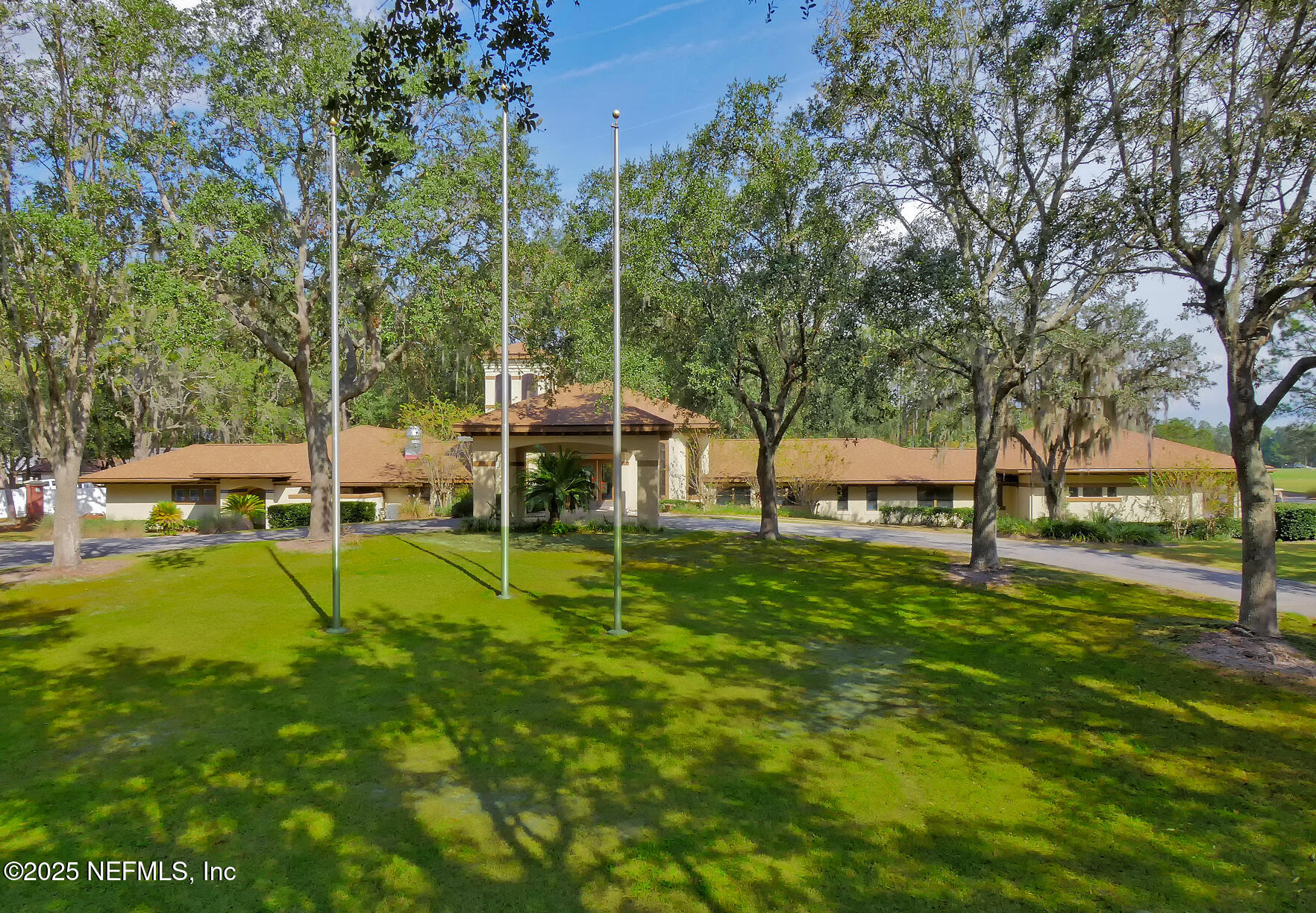 743 E DORCHESTER Drive, St. Johns