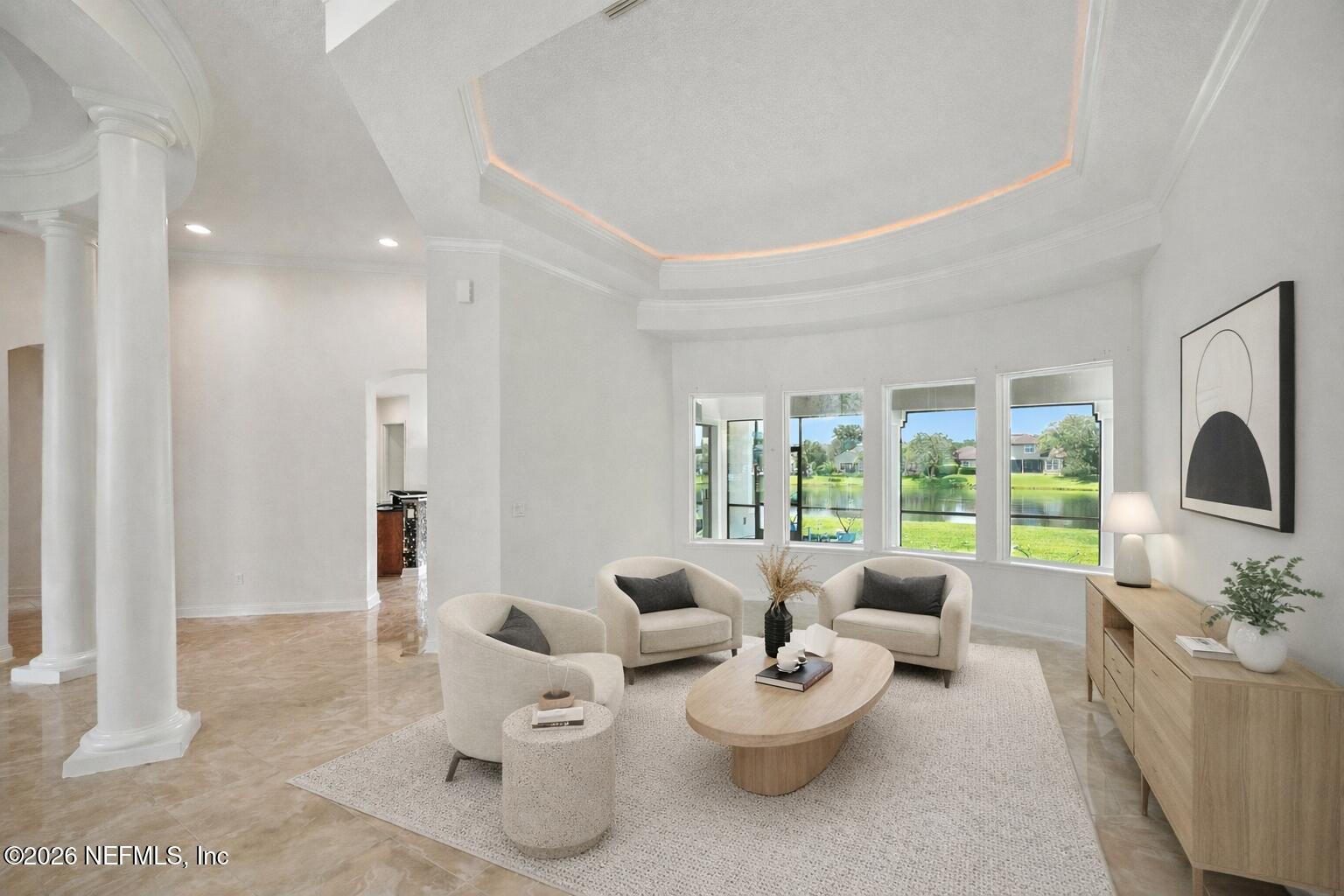 743 E DORCHESTER Drive, St. Johns