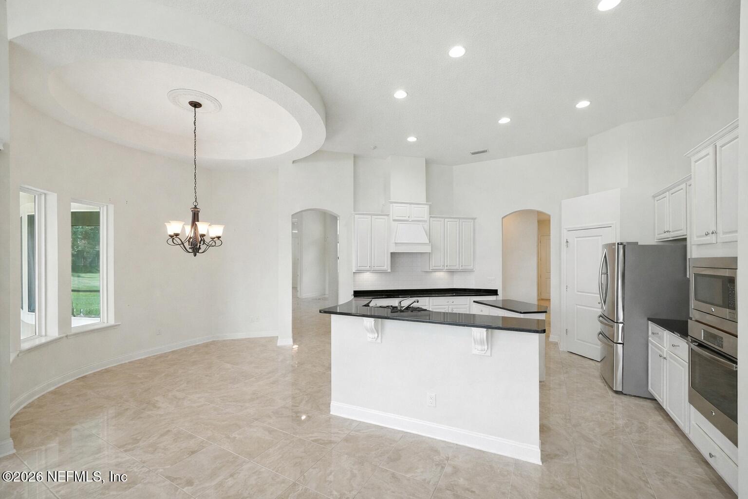 743 E DORCHESTER Drive, St. Johns