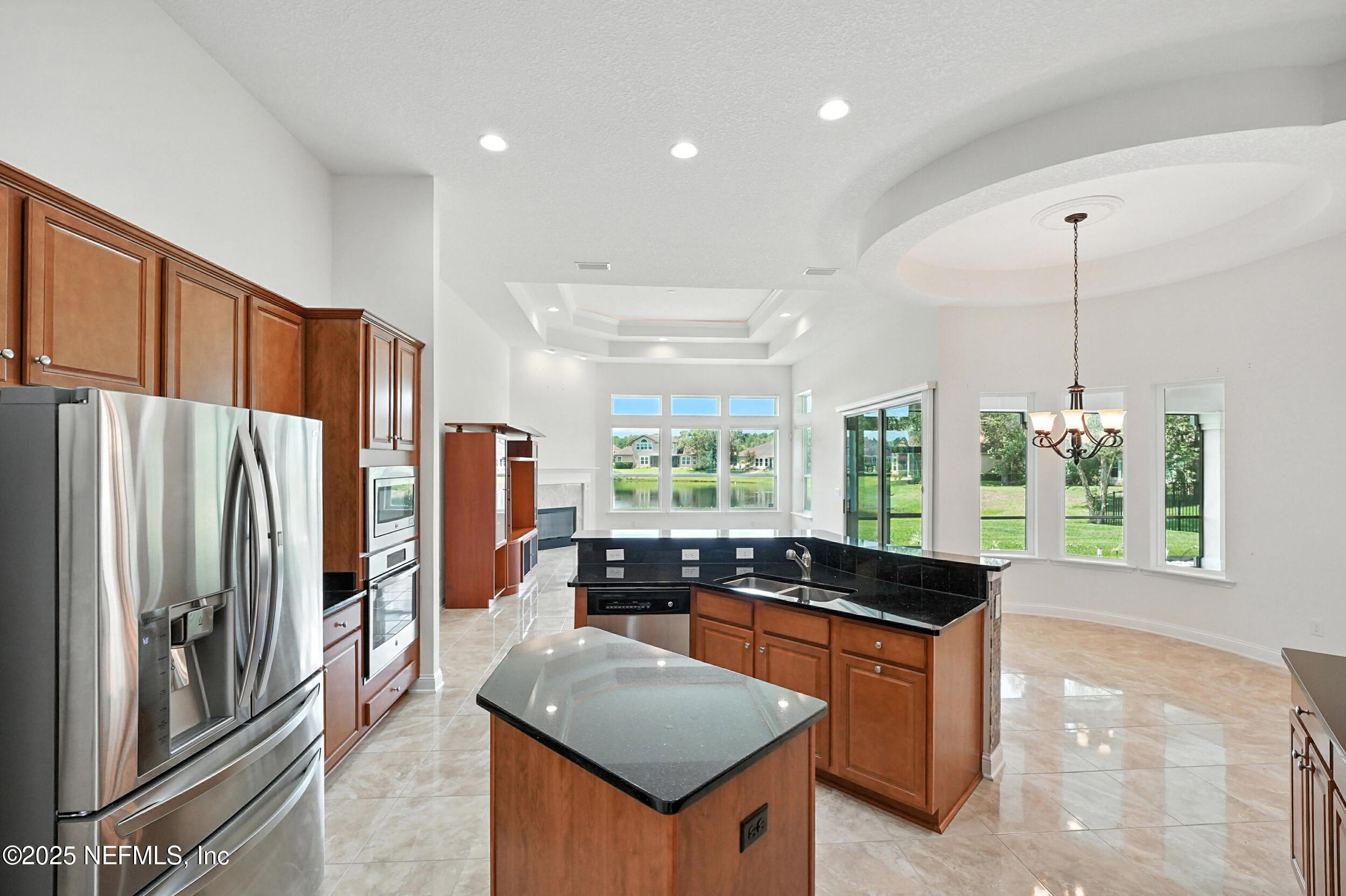 743 E DORCHESTER Drive, St. Johns